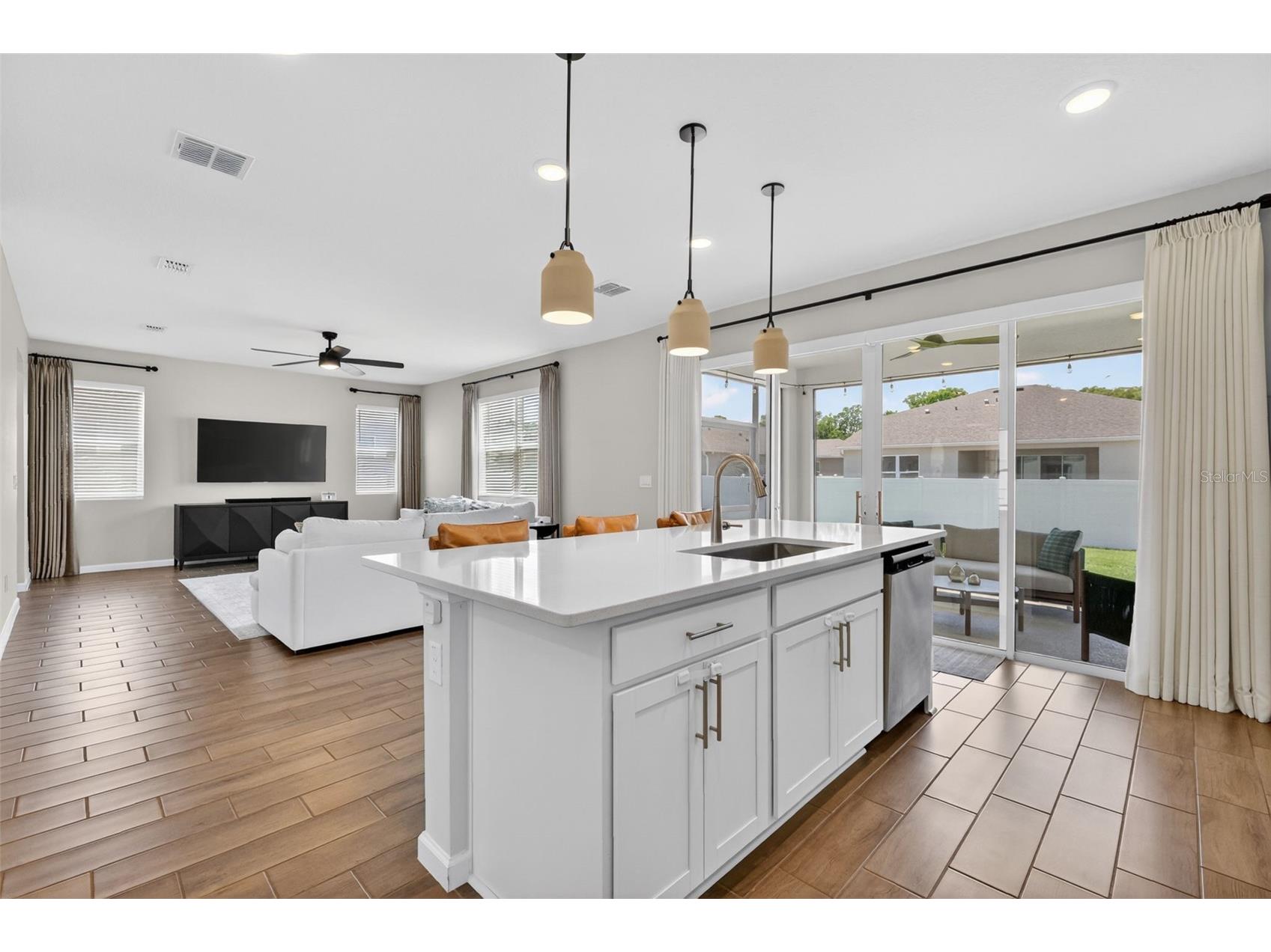 3710 Malad Way Tavares FL 32778 G5112205 image10