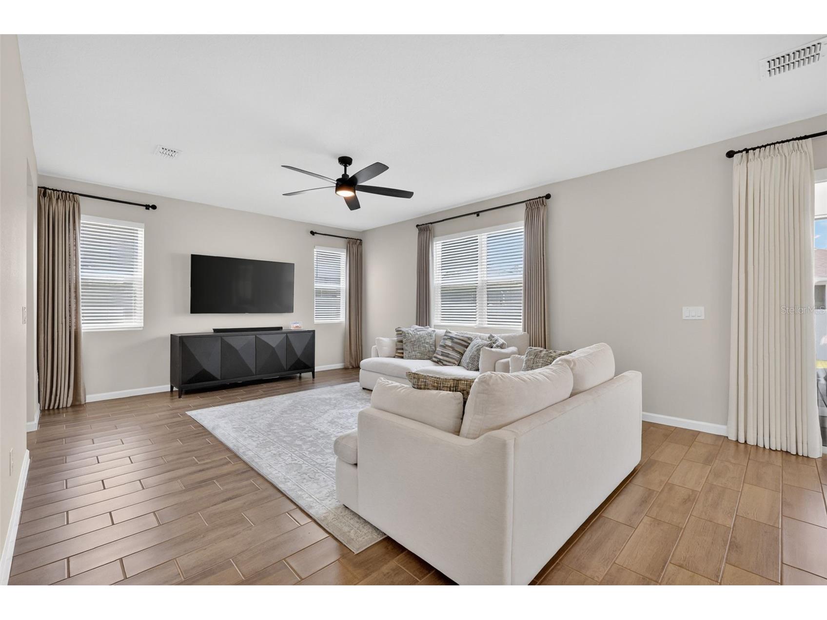 3710 Malad Way Tavares FL 32778 G5112205 image11