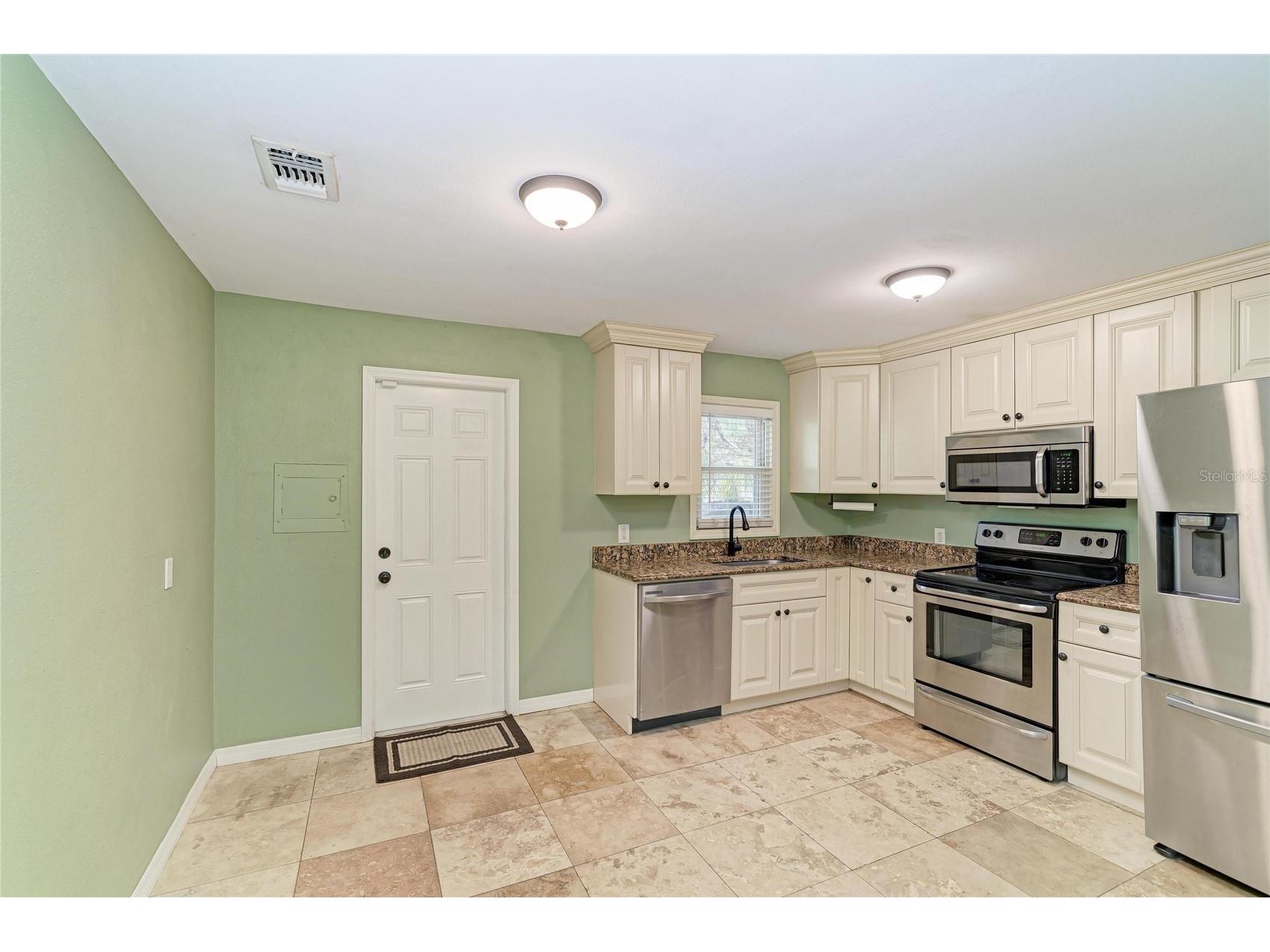 3710 Rilma Avenue Sarasota FL 34234 A4692166 image11