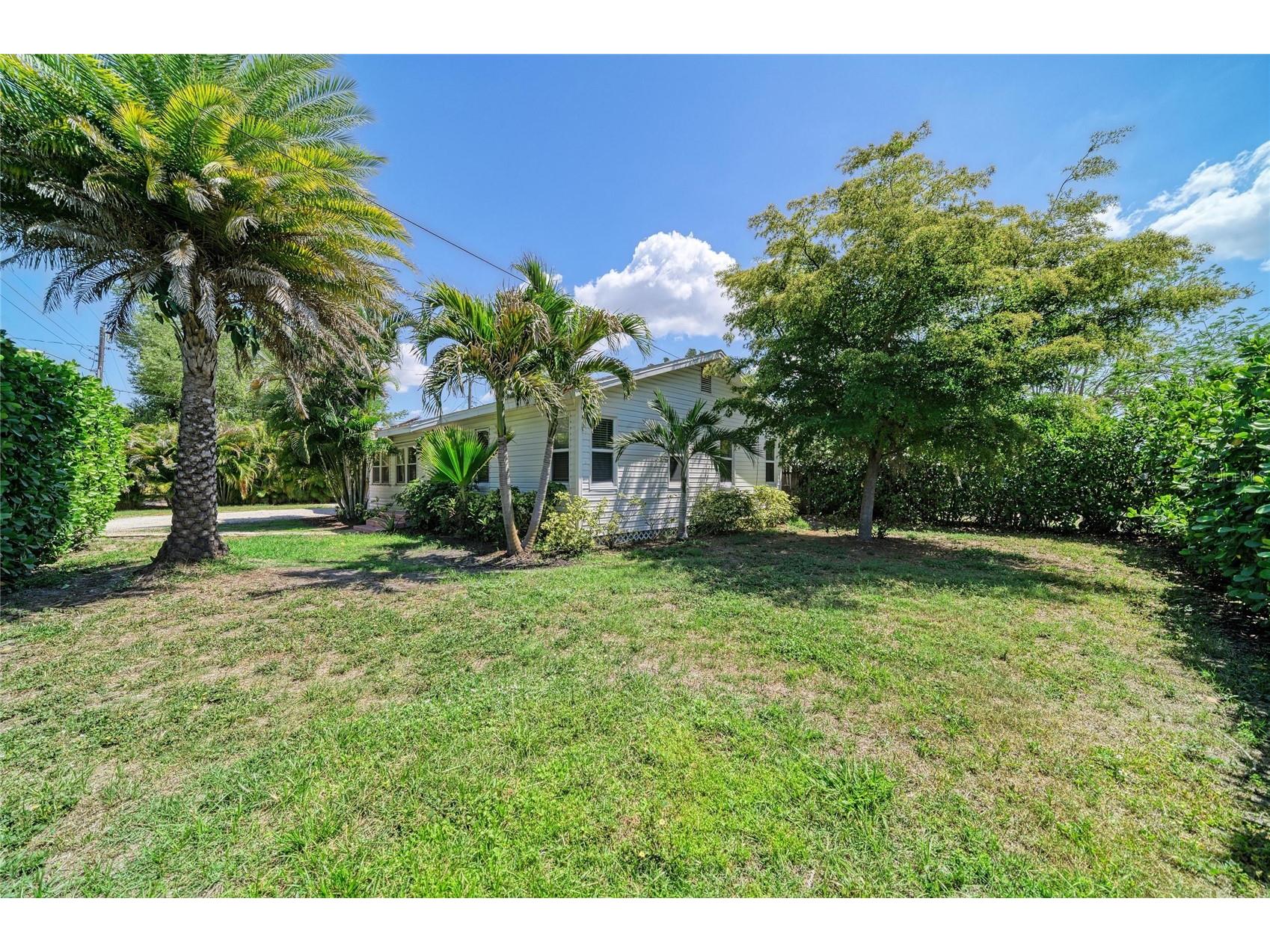 3710 Rilma Avenue Sarasota FL 34234 A4692166 image34