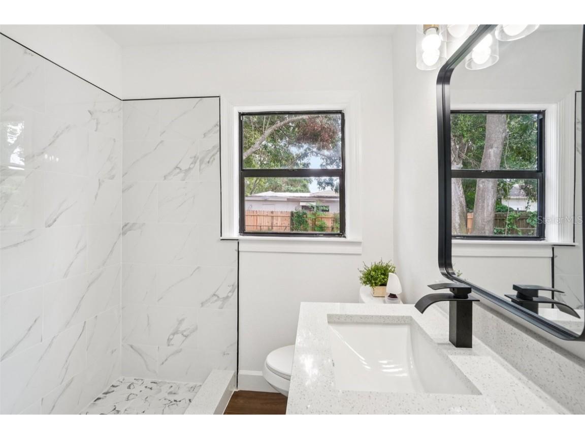 3710 W Griflow Street Tampa FL 33629 TB8361939 image32