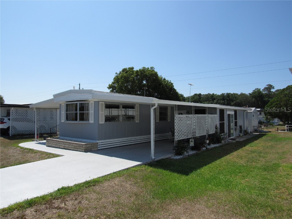 37104 8th. Avenue Zephyrhills FL 33542 T3446230 image1