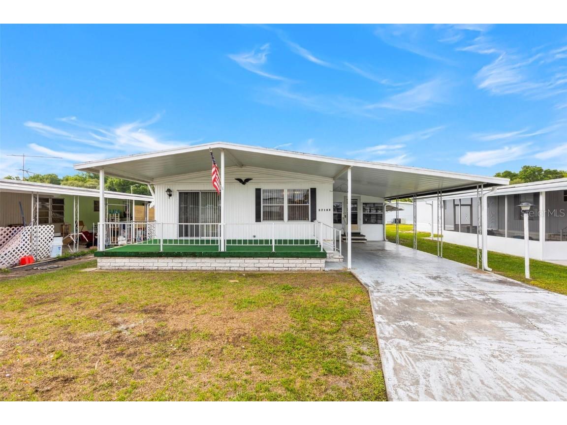 37104 Sandra Avenue Zephyrhills FL 33542 T3442463 image1