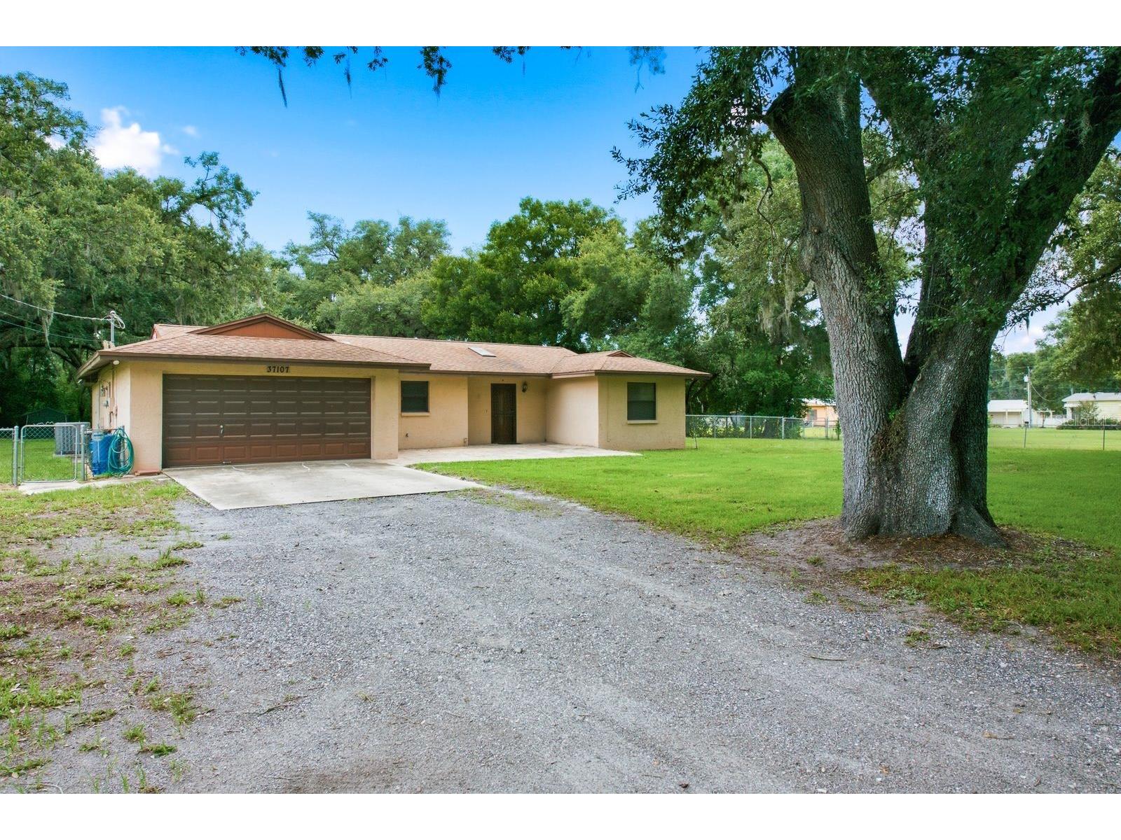 37107 Bailey Hill Drive Dade City FL 33525 W7887595 image3