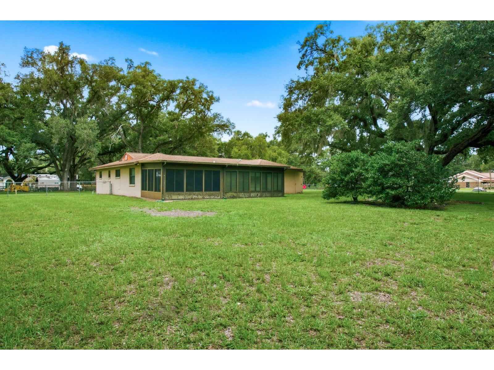 37107 Bailey Hill Drive Dade City FL 33525 W7887595 image36