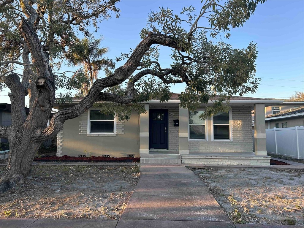 3711 1st Avenue S Saint Petersburg FL 33711 TB8351721 image1