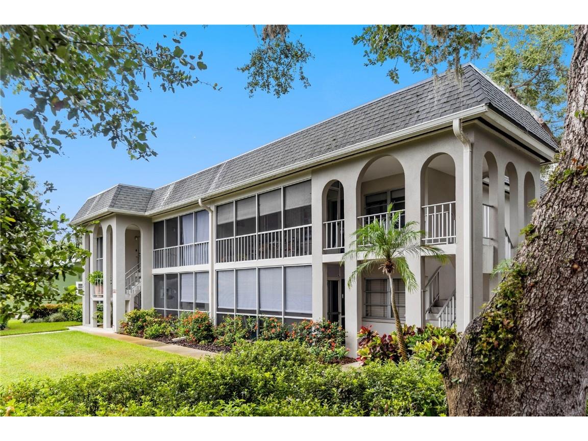 3711 Almeria Avenue #3N Sarasota FL 34239 A4674172 image1