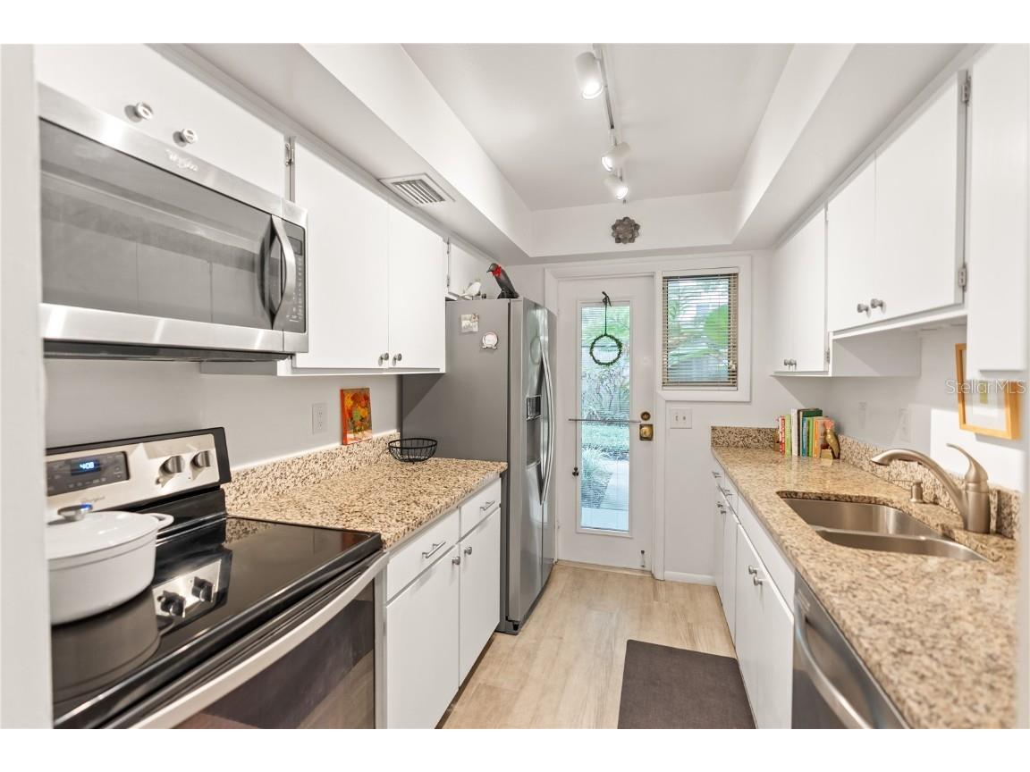 3711 Almeria Avenue #3N Sarasota FL 34239 A4674172 image14