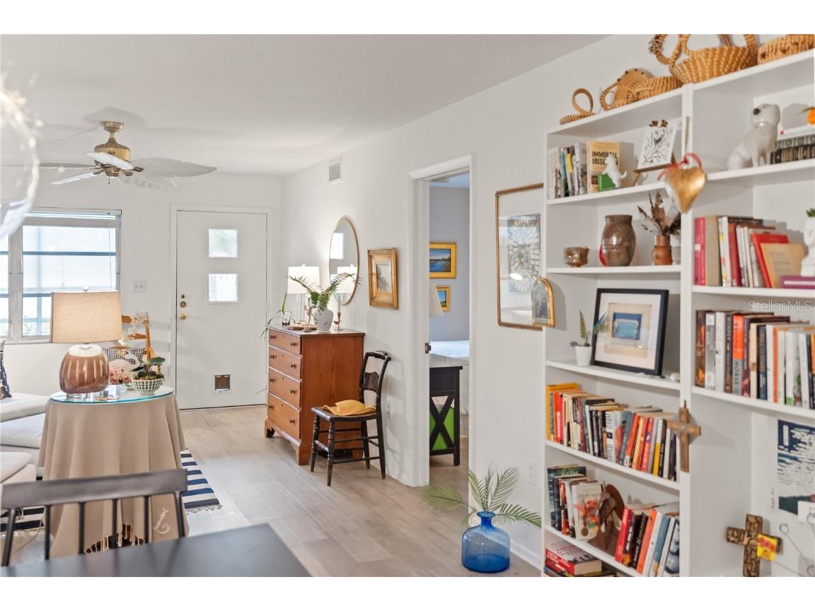 3711 Almeria Avenue #3N Sarasota FL 34239 A4674172 image21