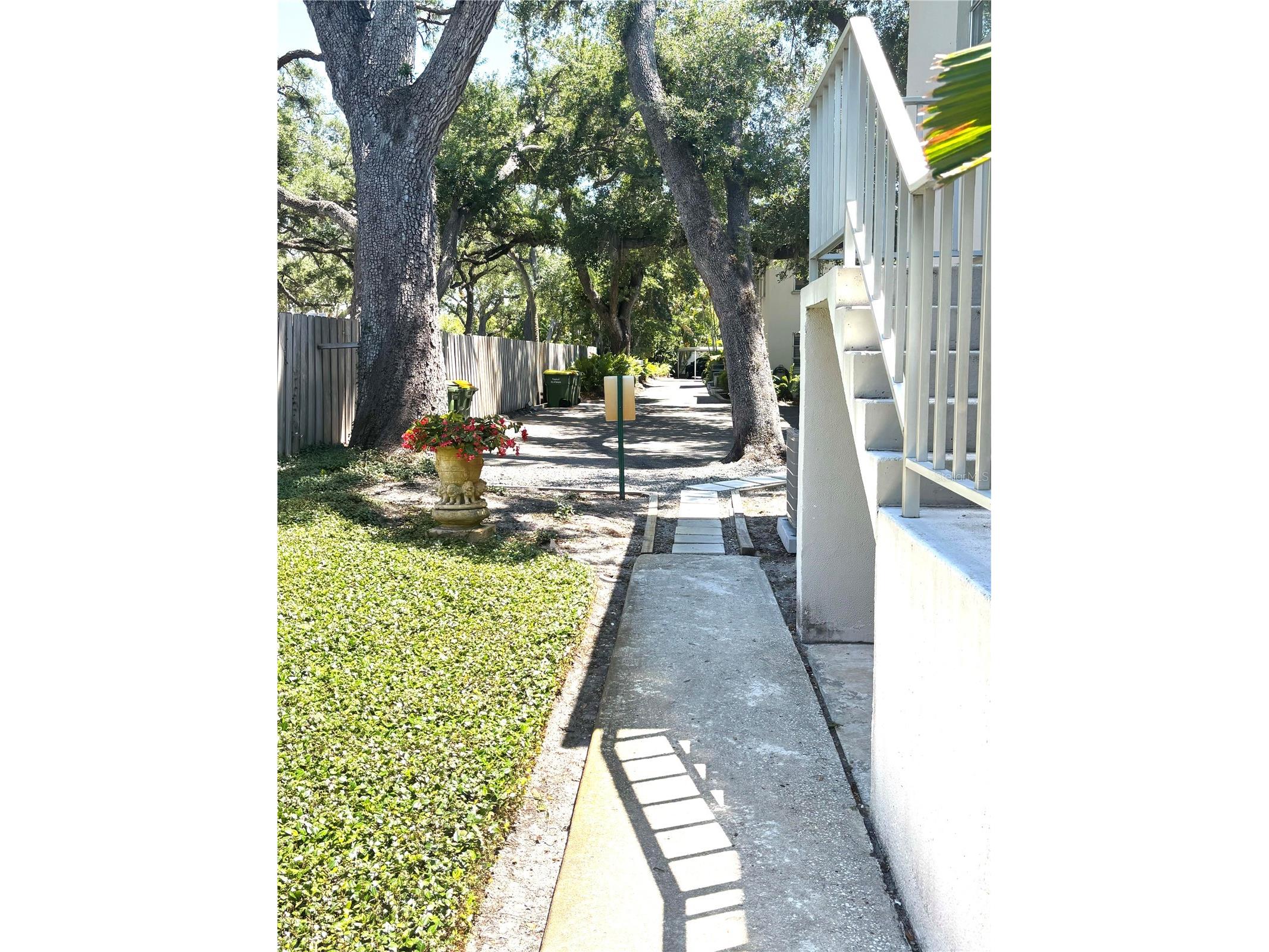 3711 Almeria Avenue #3N Sarasota FL 34239 A4693862 image21