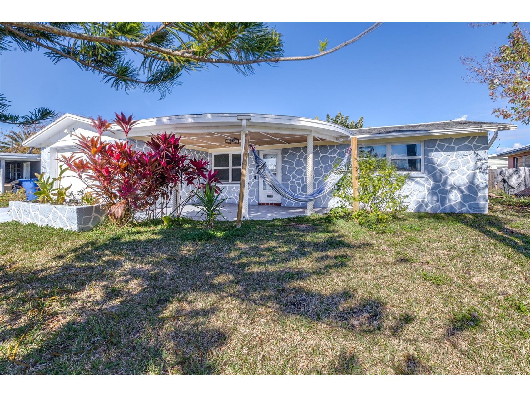 3711 Elmwood Drive Holiday FL 34691 TB8463595 image2