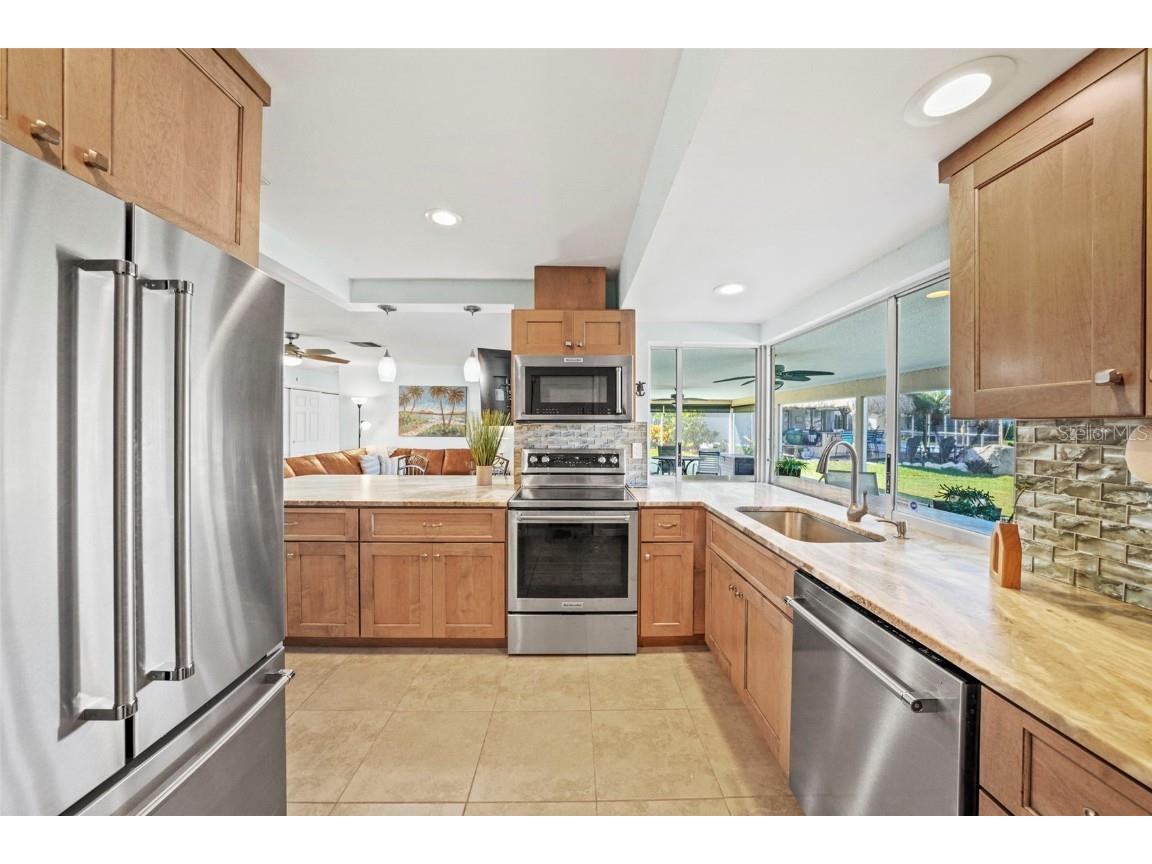 3711 Floramar Terrace New Port Richey FL 34652 - GULF TB8448063 image12