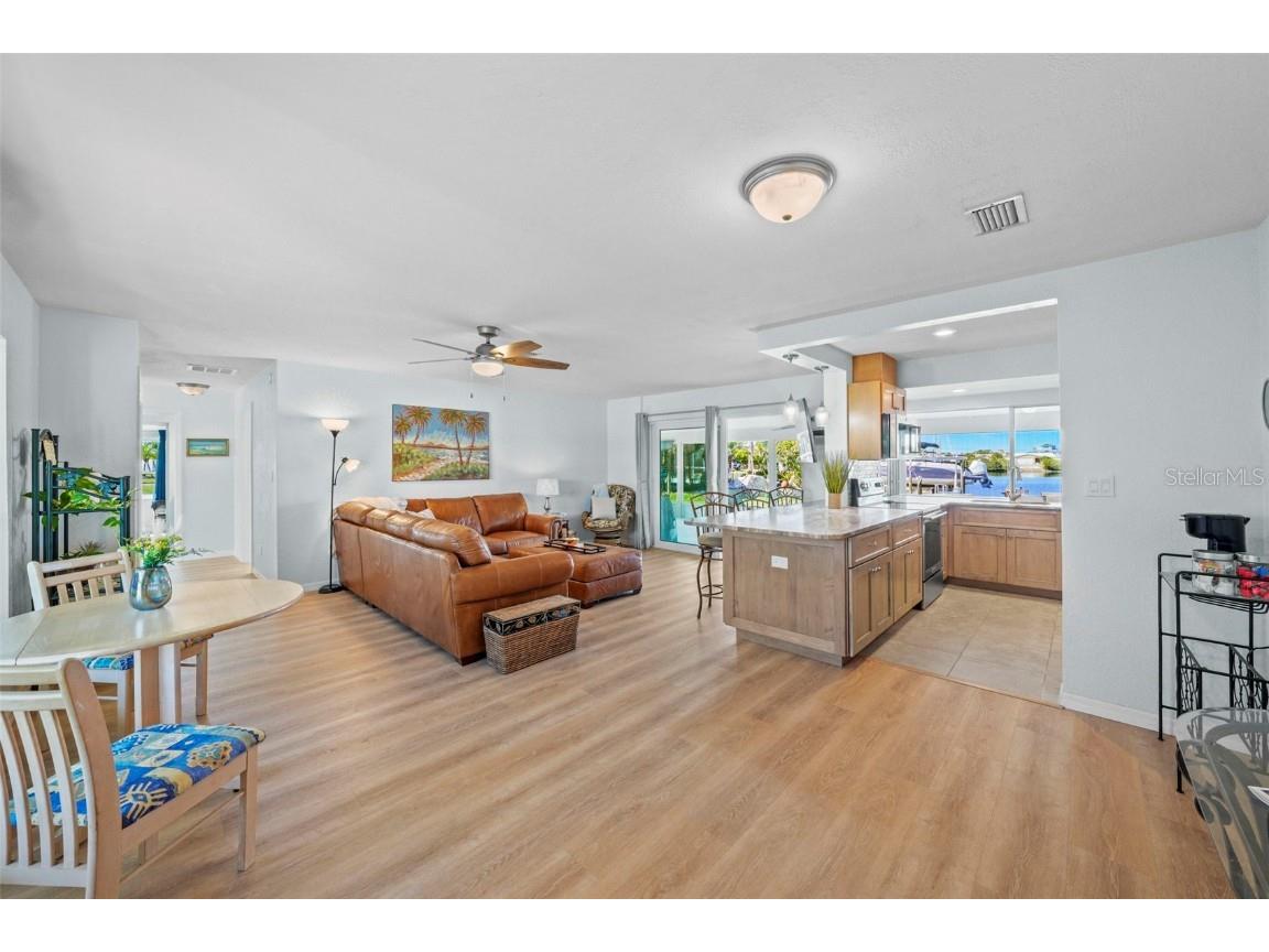 3711 Floramar Terrace New Port Richey FL 34652 - GULF TB8448063 image4