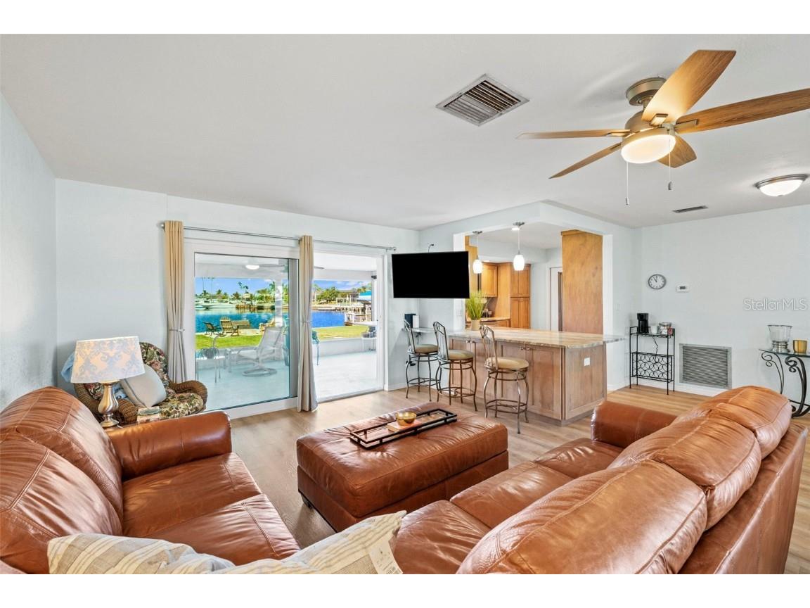 3711 Floramar Terrace New Port Richey FL 34652 - GULF TB8448063 image8