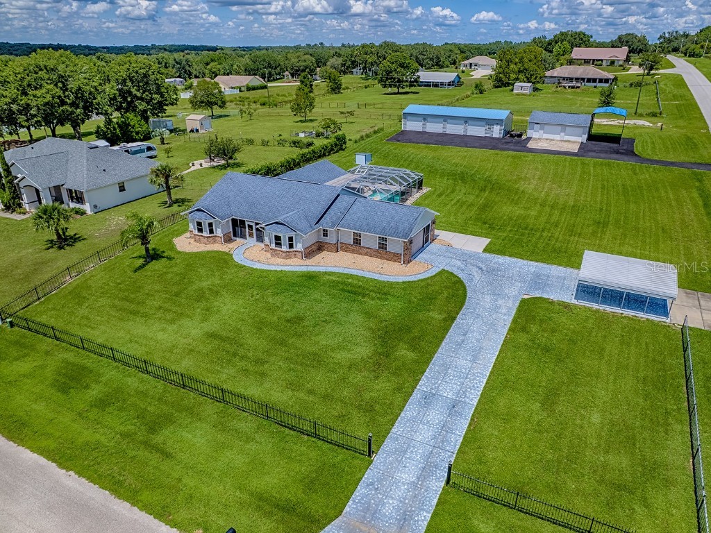 3711 Gregory Road Lady Lake FL 32159 G5100809 image1