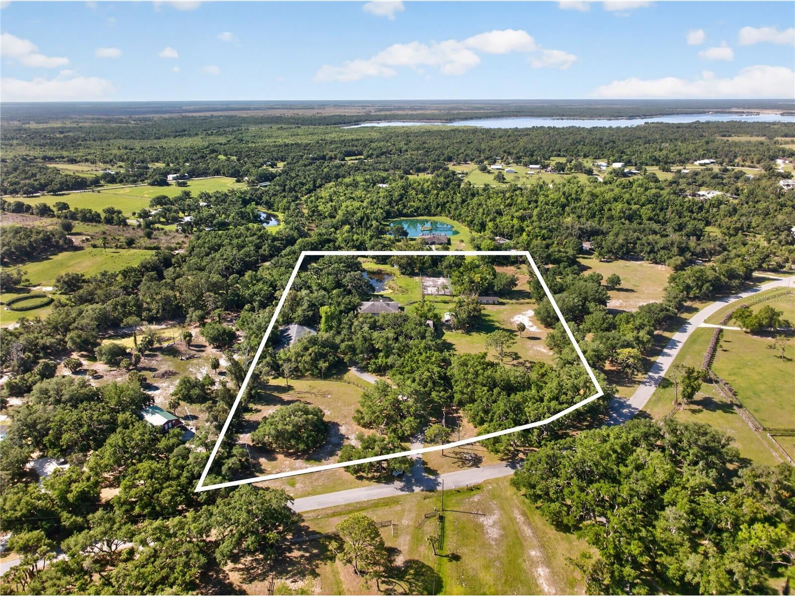 3711 Hidden River Road Sarasota FL 34240 A4690484 image1
