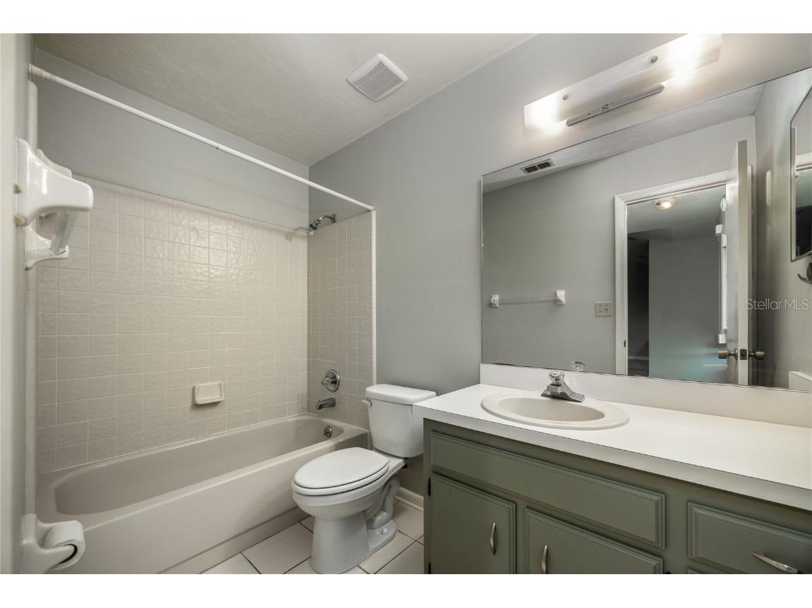 3711 NW 56th Lane Gainesville FL 32653 GC534661 image13