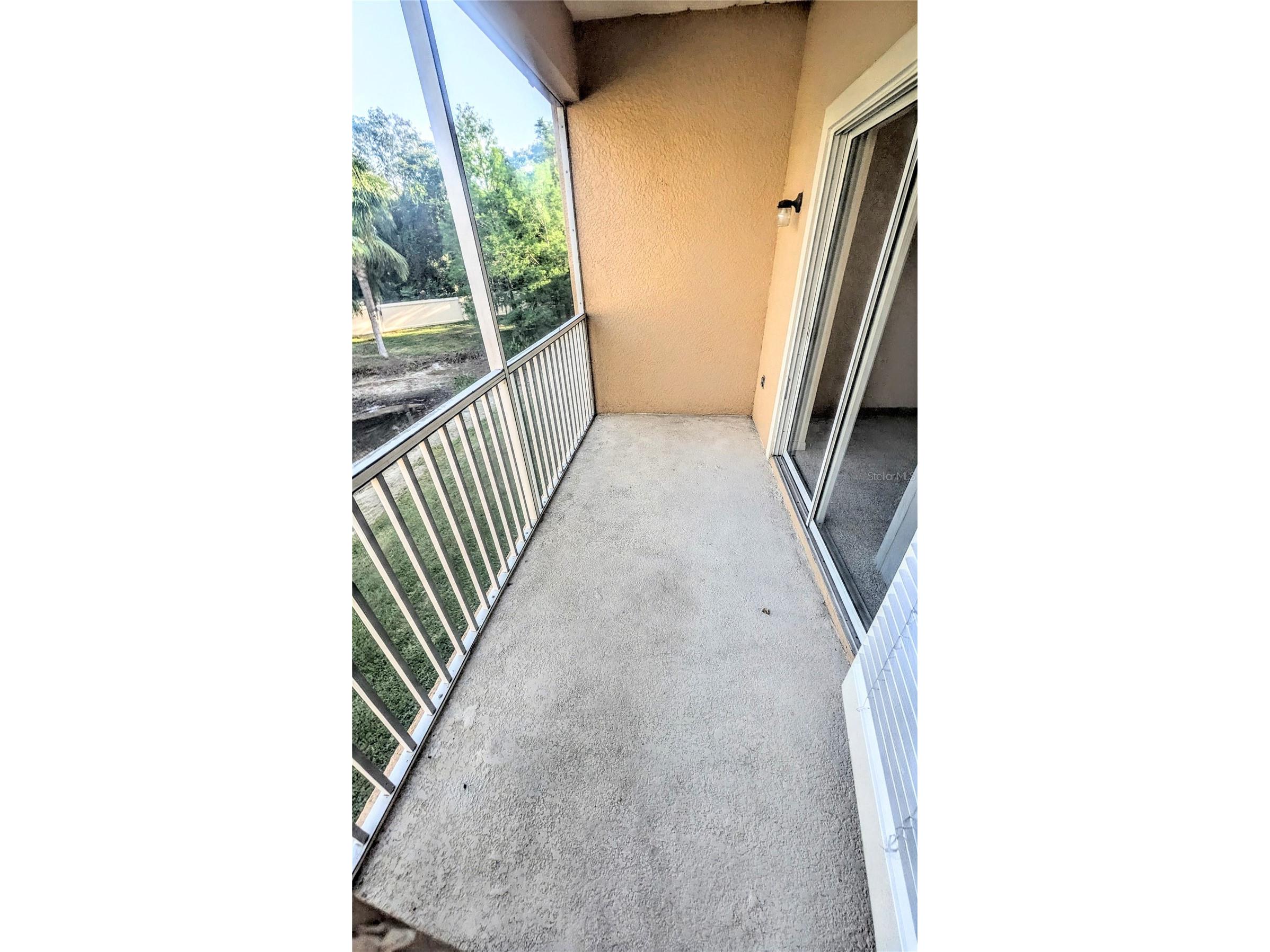 3711 Parkridge Circle #6-201 Sarasota FL 34243 A4692355 image10