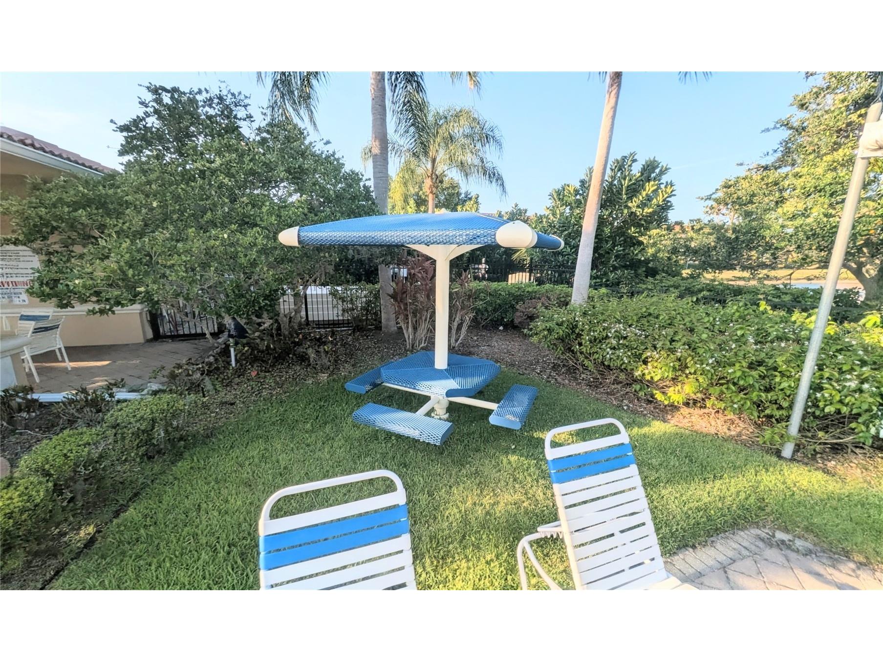 3711 Parkridge Circle #6-201 Sarasota FL 34243 A4692355 image27