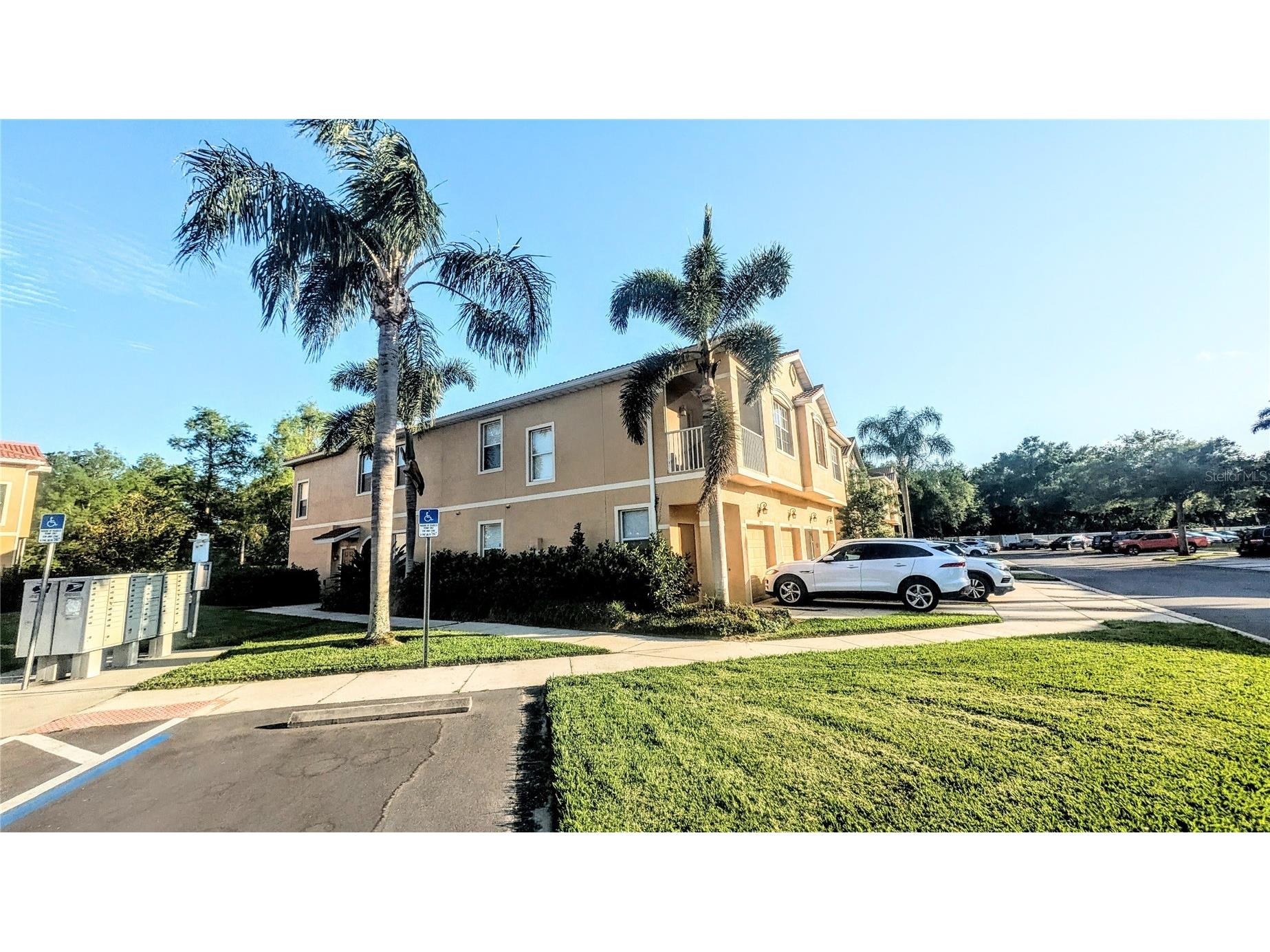 3711 Parkridge Circle #6-201 Sarasota FL 34243 A4692355 image3
