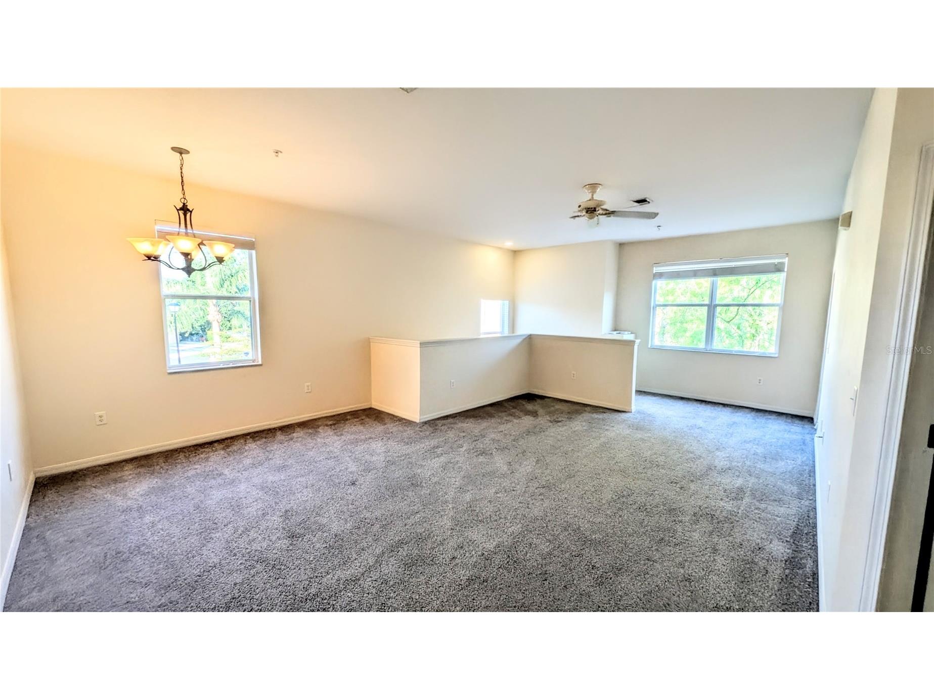 3711 Parkridge Circle #6-201 Sarasota FL 34243 A4692355 image5