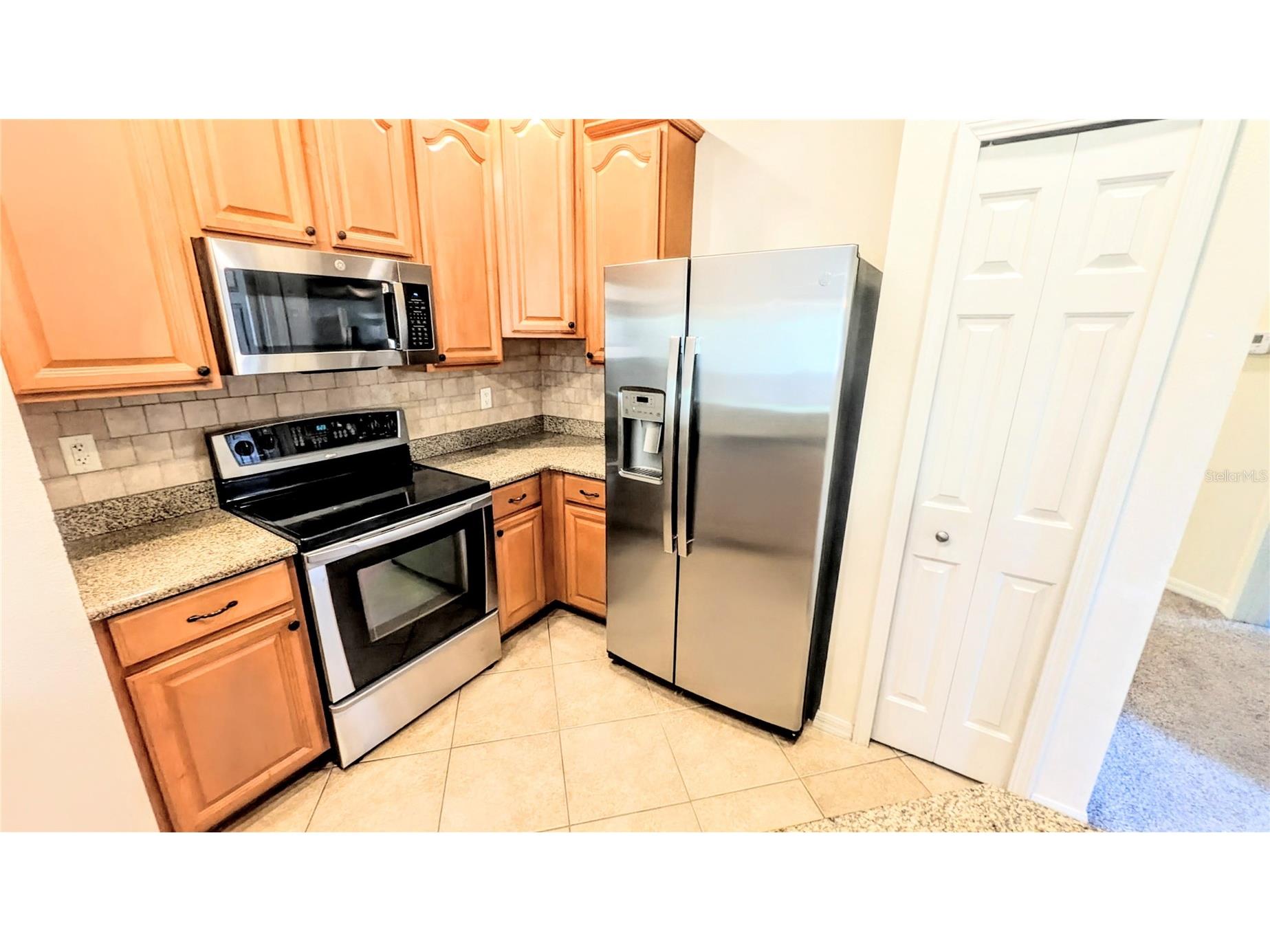3711 Parkridge Circle #6-201 Sarasota FL 34243 A4692355 image9