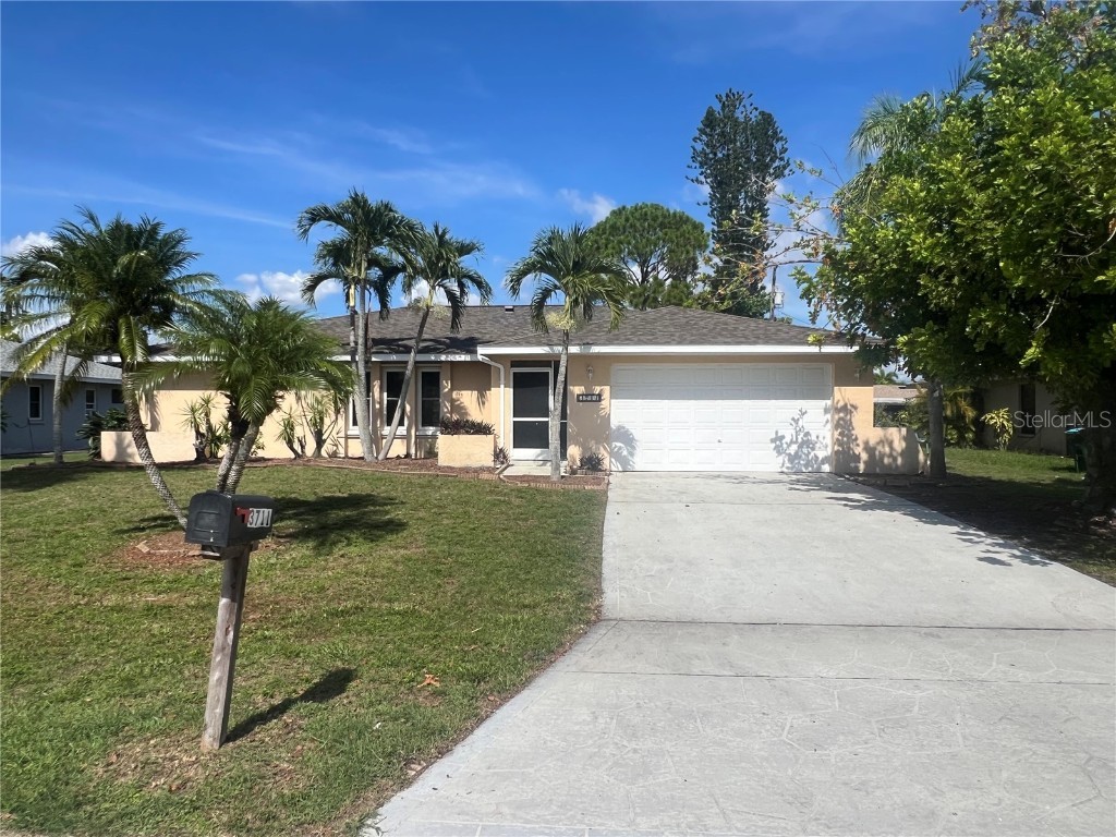 3711 SE 2nd Place Cape Coral FL 33904 U8247748 image1