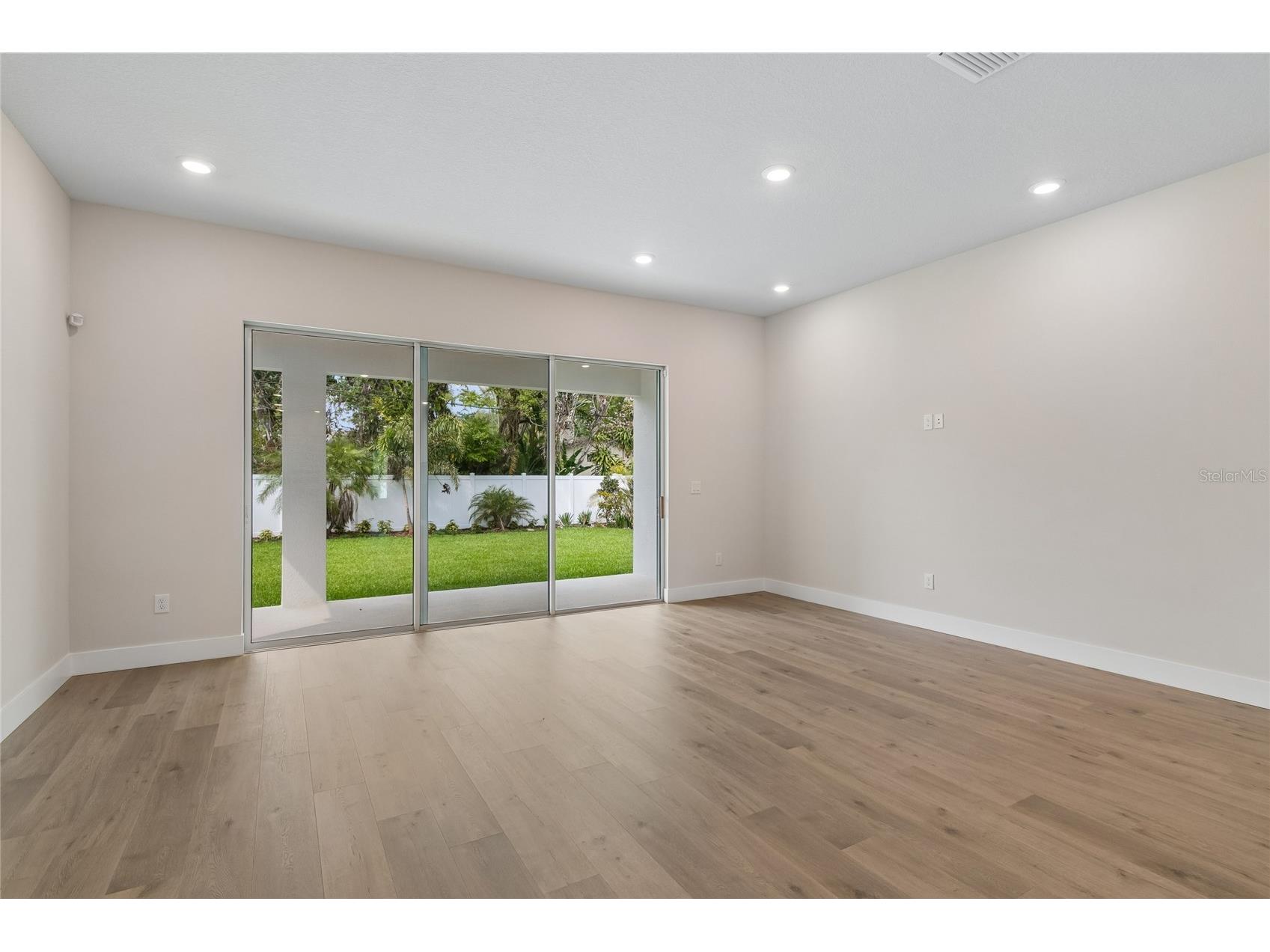 3711 W De Leon Street Tampa FL 33609 TB8457311 image16