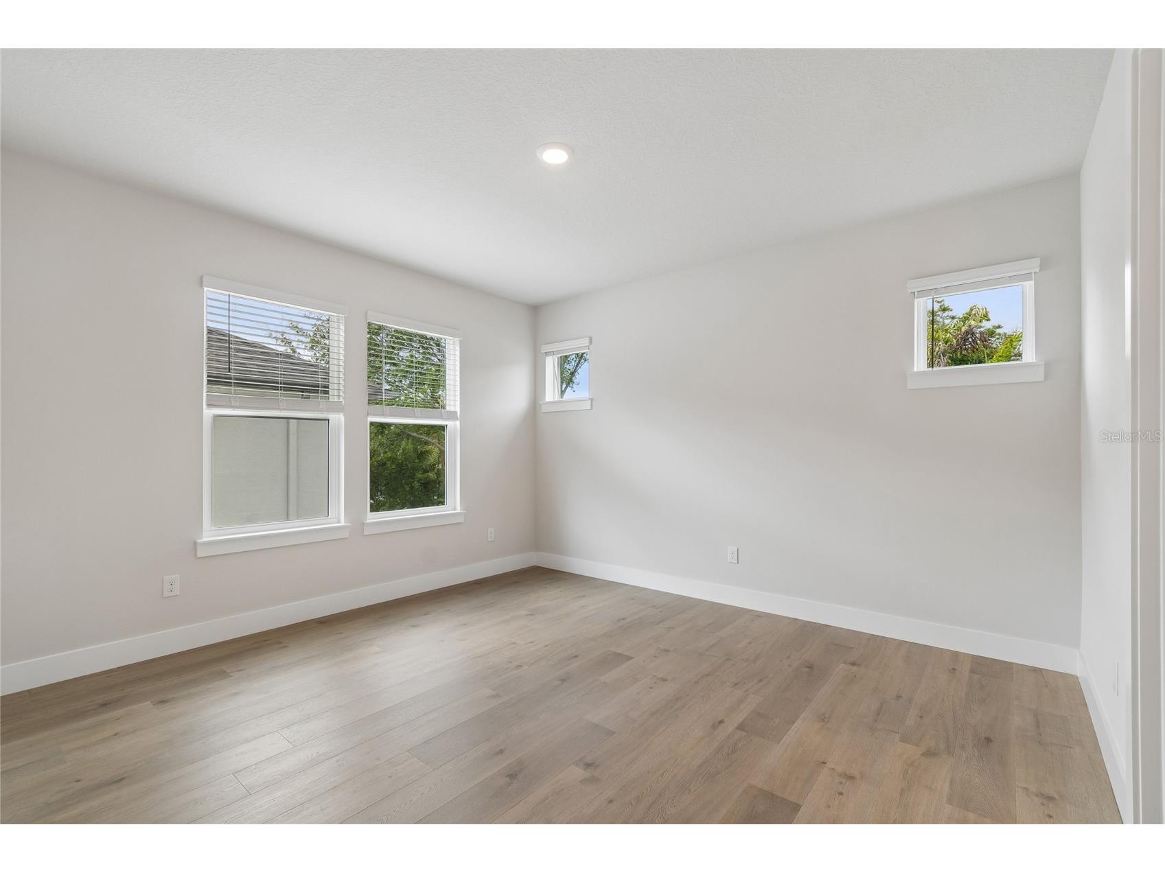 3711 W De Leon Street Tampa FL 33609 TB8457311 image40
