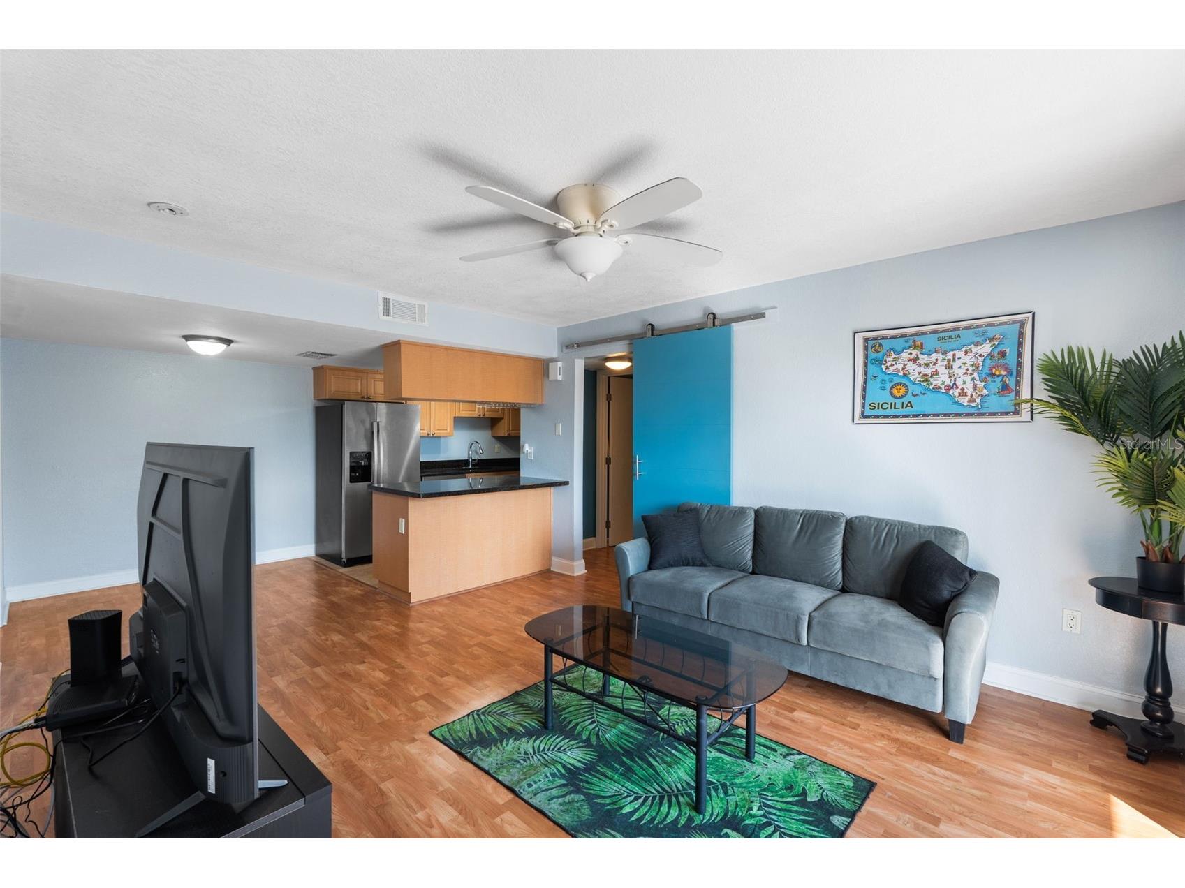 3711 W Iowa Avenue #214 Tampa FL 33611 TB8350490 image3