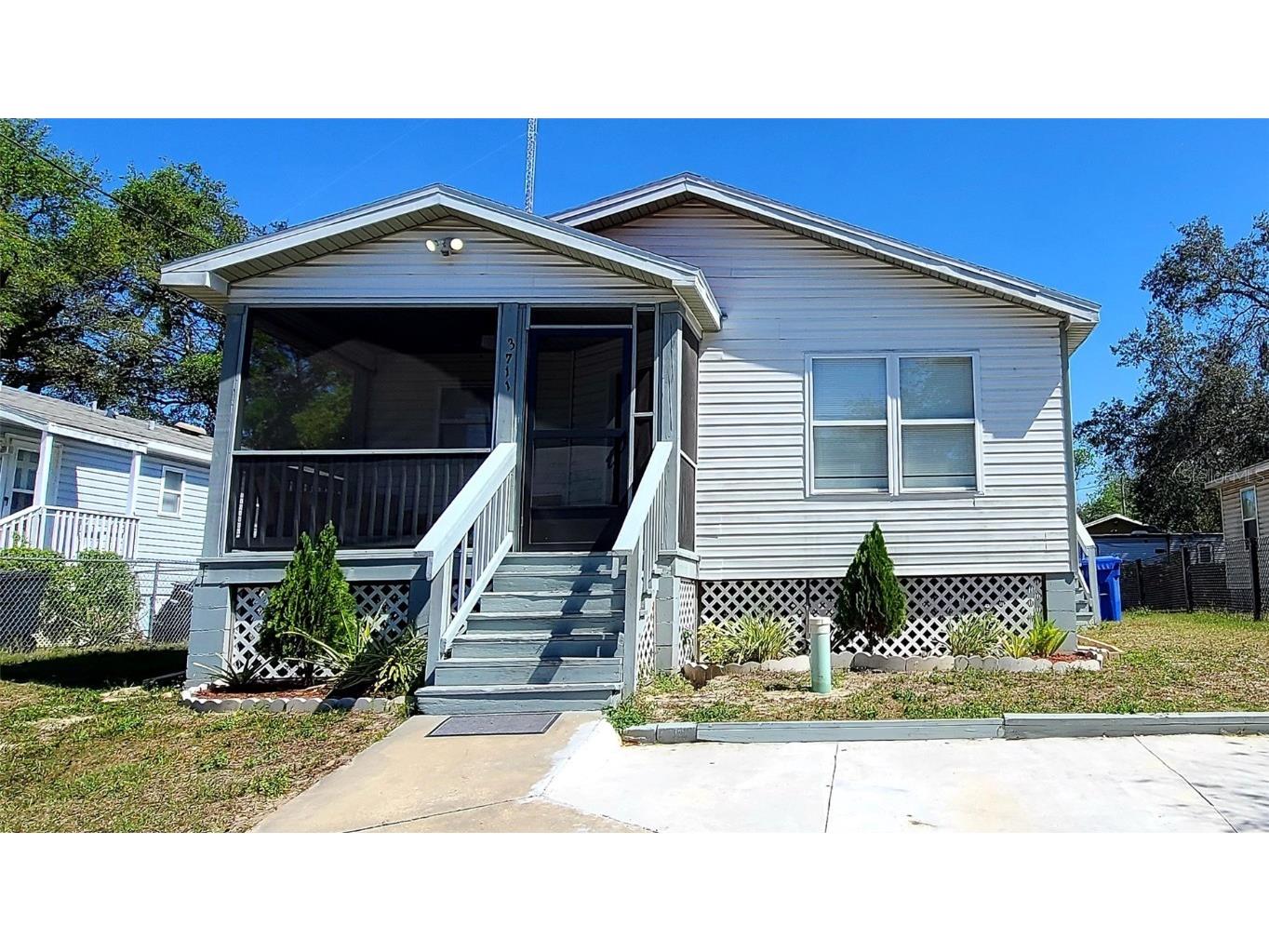 3711 Wiggins Leaf Street Tampa FL 33619 O6259298 image1