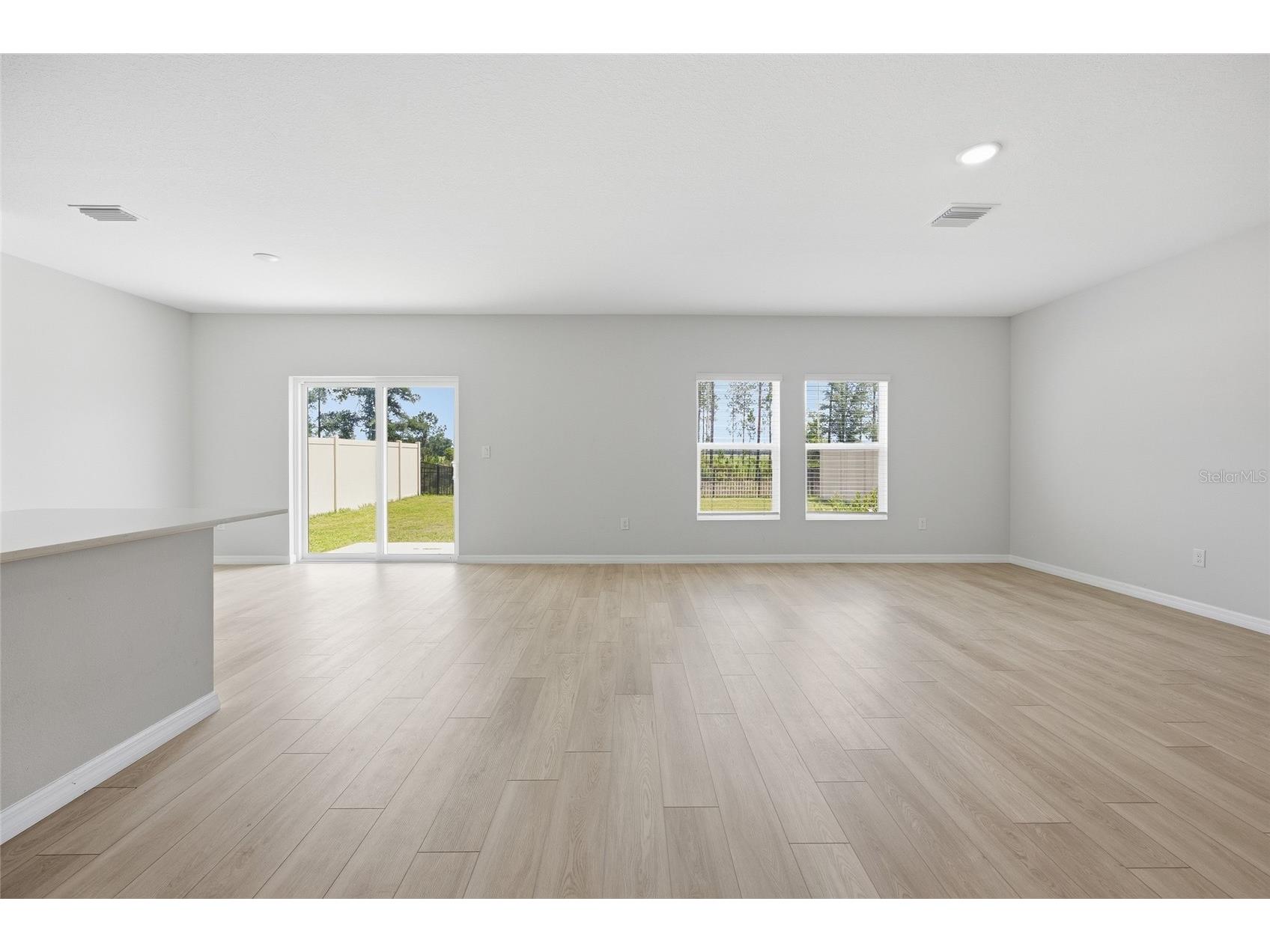 37114 Sagemoor Drive Zephyrhills FL 33541 OM725994 image17