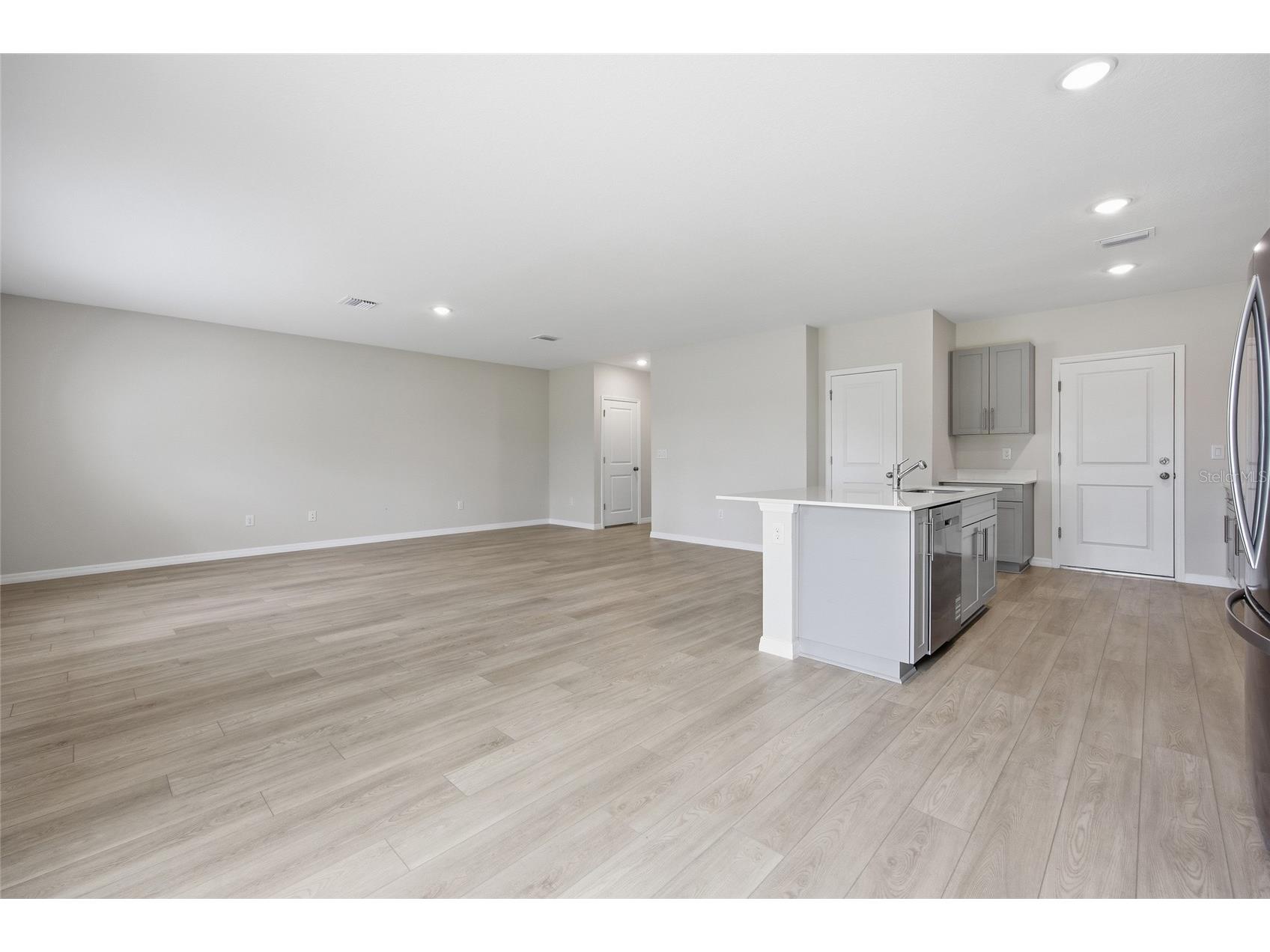 37114 Sagemoor Drive Zephyrhills FL 33541 OM725994 image19