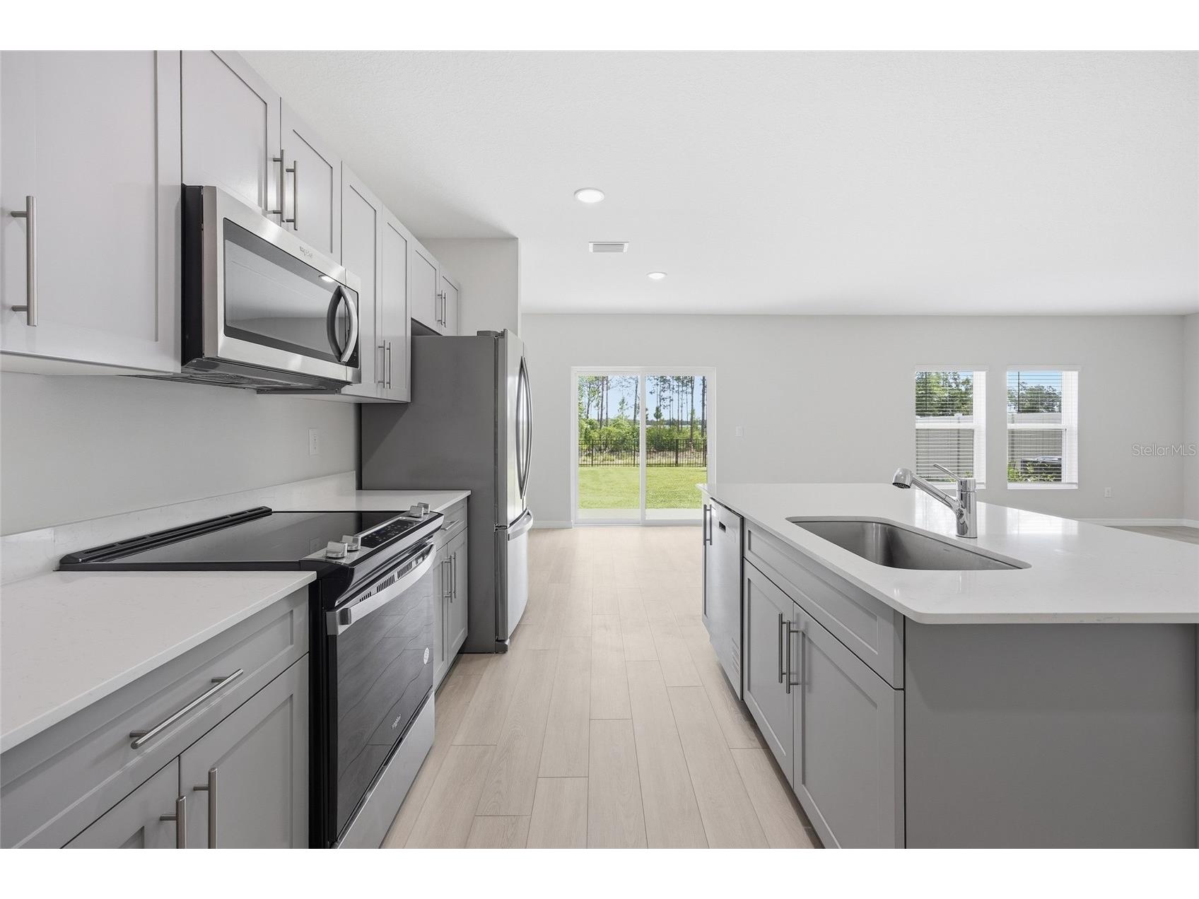 37114 Sagemoor Drive Zephyrhills FL 33541 OM725994 image23