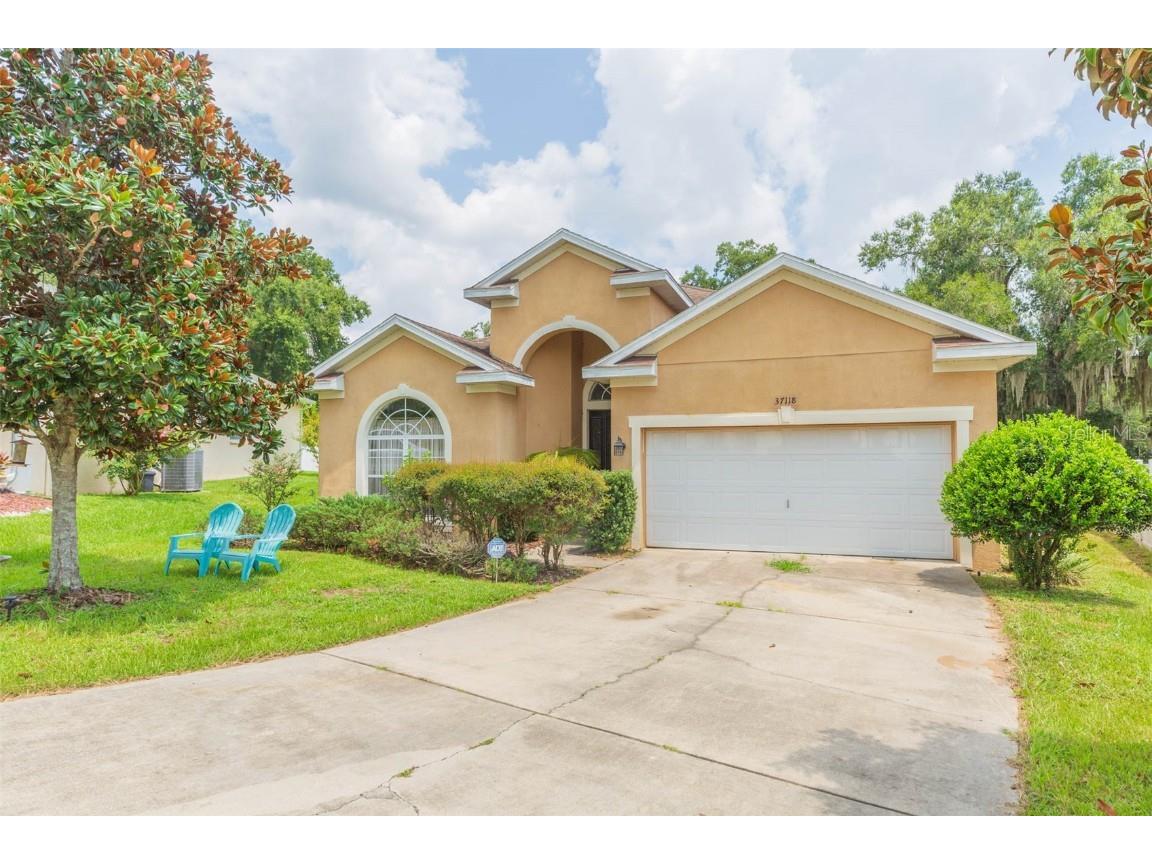 37118 Highland Bluff Circle Dade City FL 33523 T3547799 image1