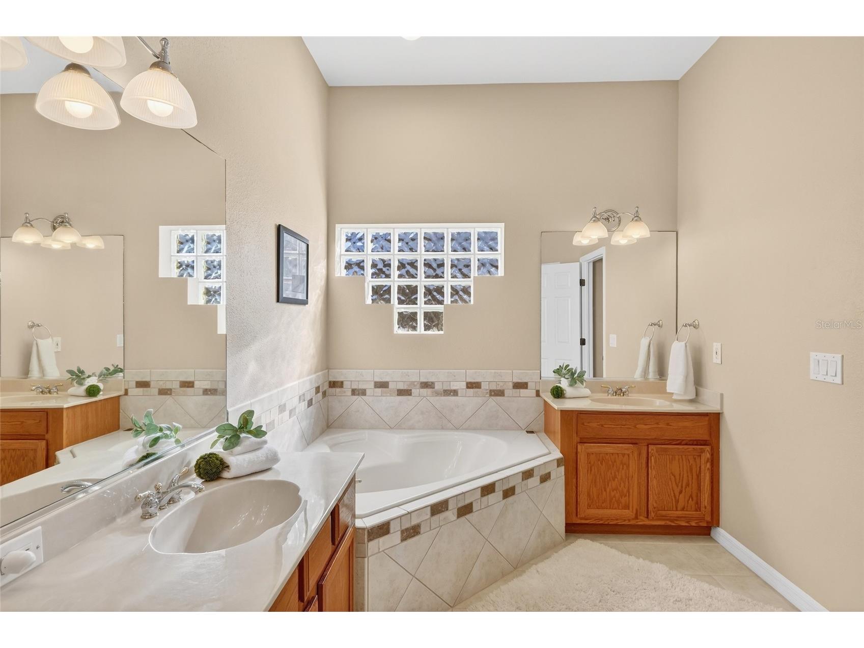 3712 5th Avenue NE Bradenton FL 34208 - MANATEE RIVER SALT WATER CANAL A4679504 image16