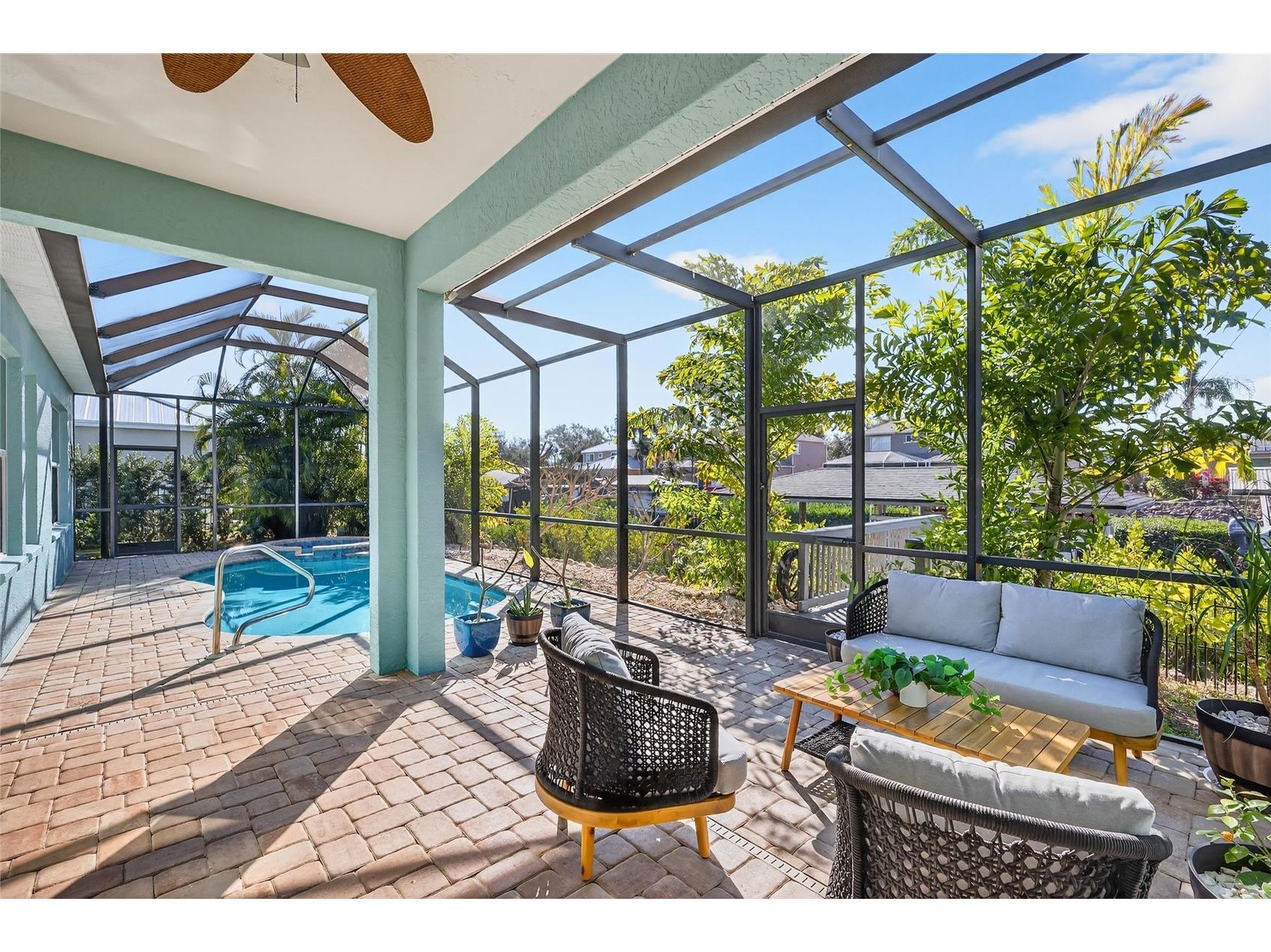 3712 5th Avenue NE Bradenton FL 34208 - MANATEE RIVER SALT WATER CANAL A4679504 image37