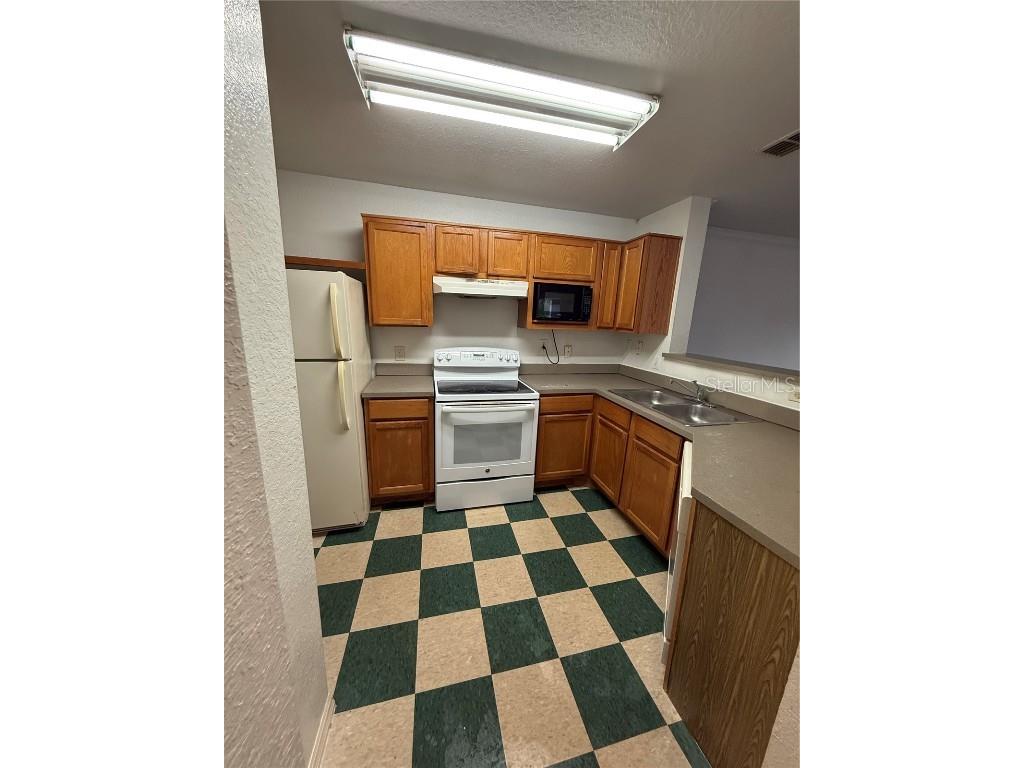 3712 Castle Pines Lane #4137 Orlando FL 32839 S5131119 image2