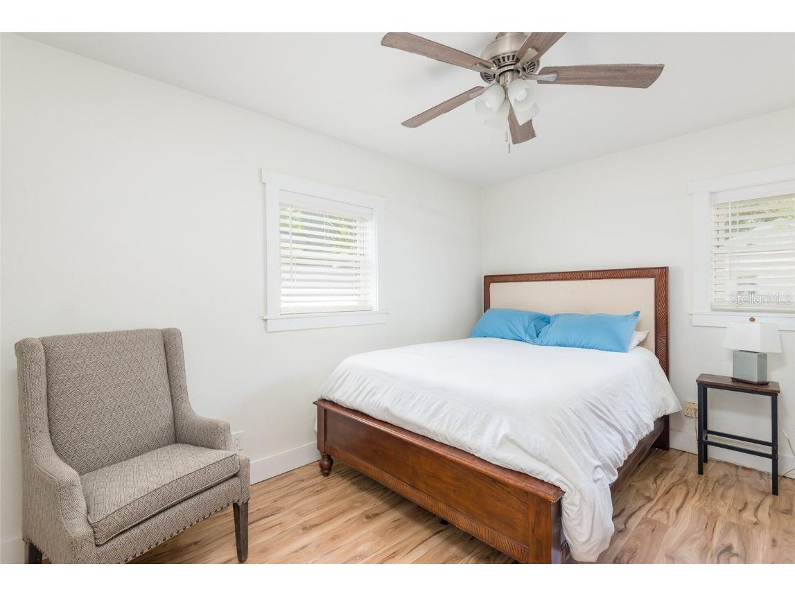 3712 N Clearfield Avenue Tampa FL 33603 TB8433586 image13