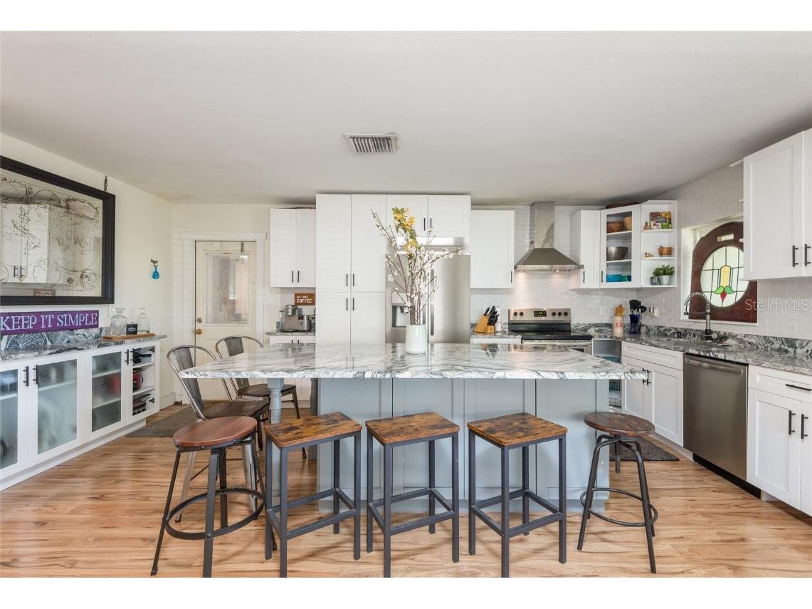 3712 N Clearfield Avenue Tampa FL 33603 TB8433586 image7