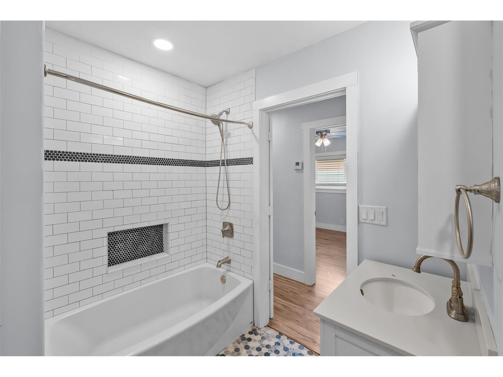 3712 N Clearfield Avenue Tampa FL 33603 TB8519562 image19