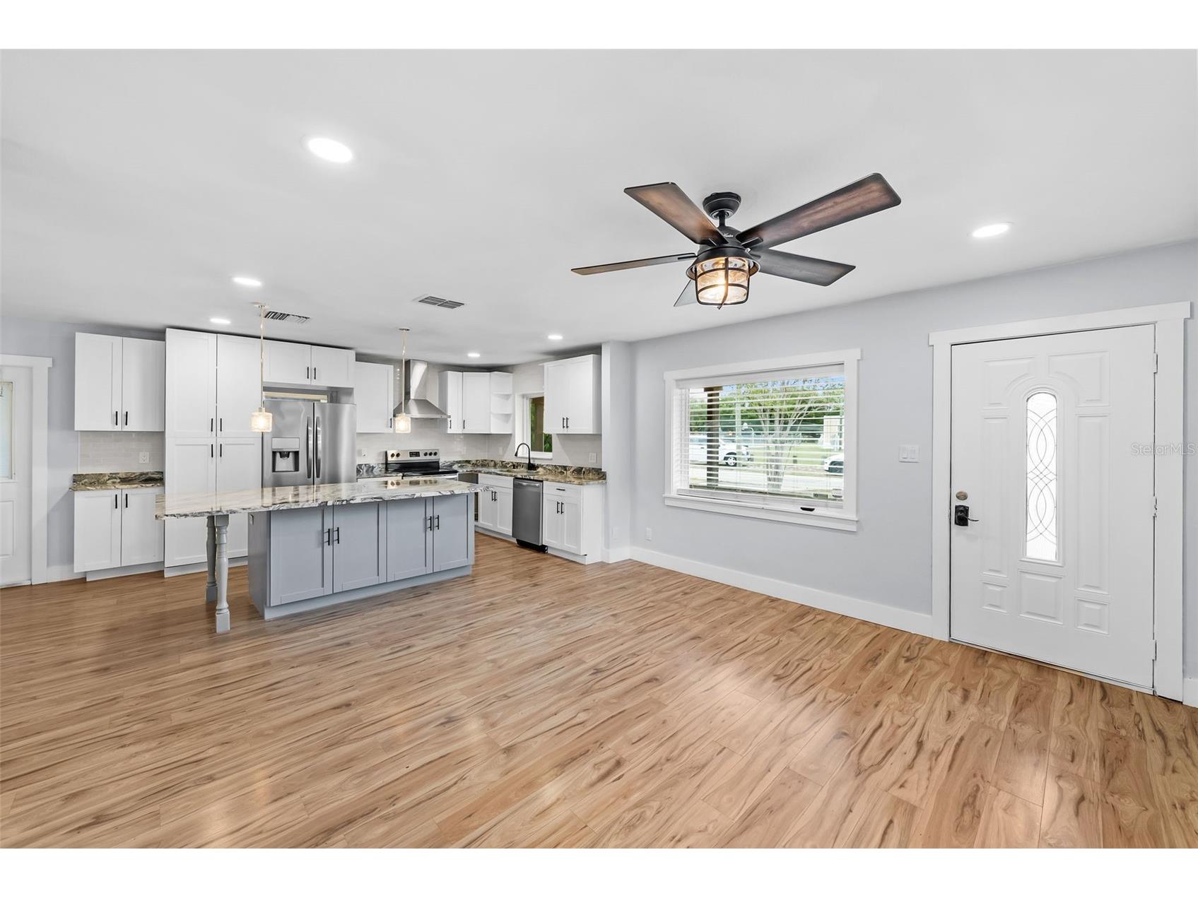 3712 N Clearfield Avenue Tampa FL 33603 TB8519562 image4