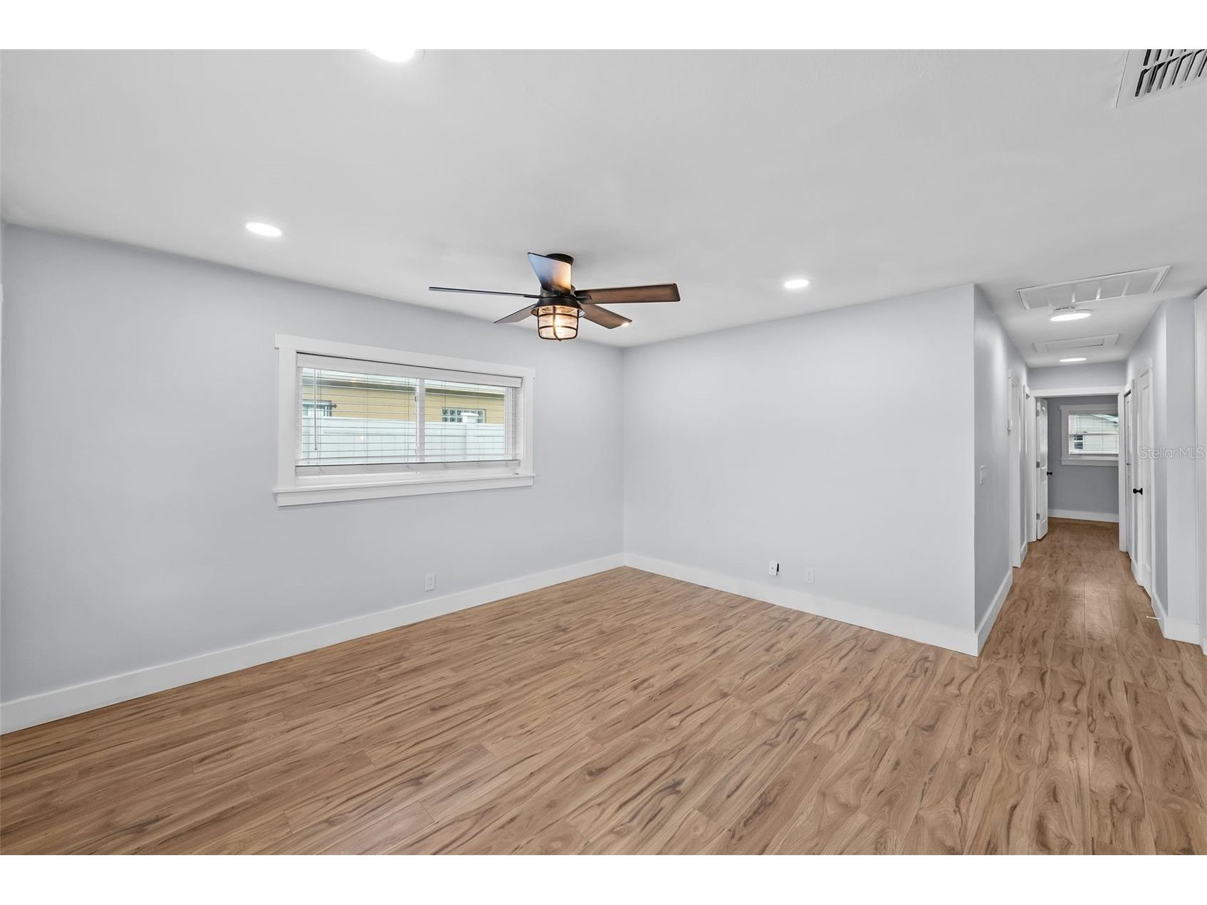 3712 N Clearfield Avenue Tampa FL 33603 TB8519562 image6