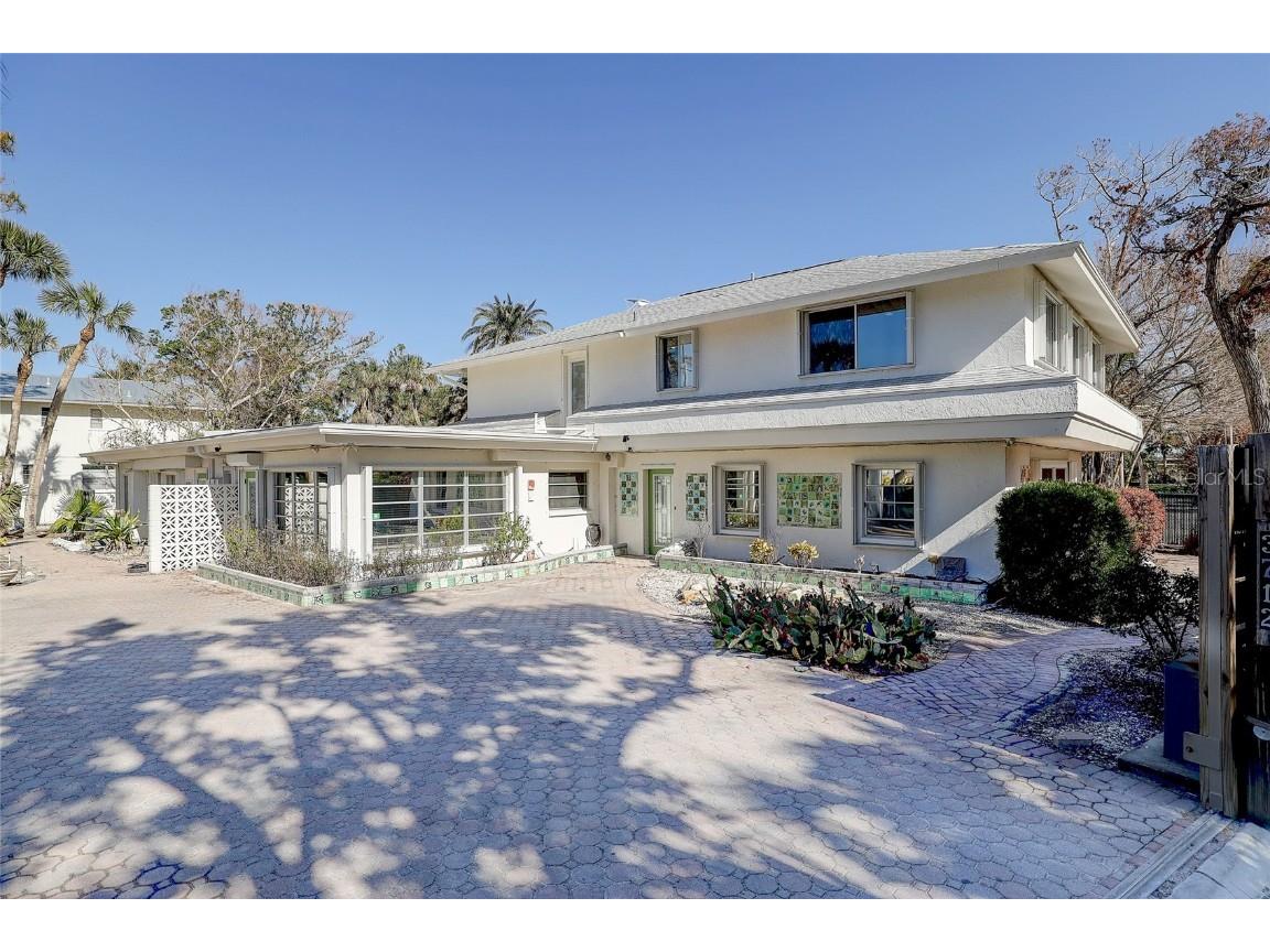 3712 Sandspur Lane Nokomis FL 34275 - GULF OF MEXICO A4634954 image1