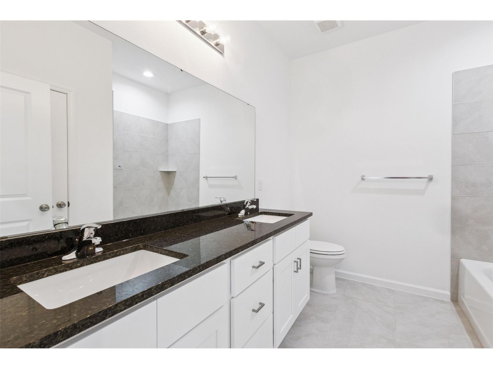 3712 Watercliff Circle Grand Island FL 32735 O6413318 image10