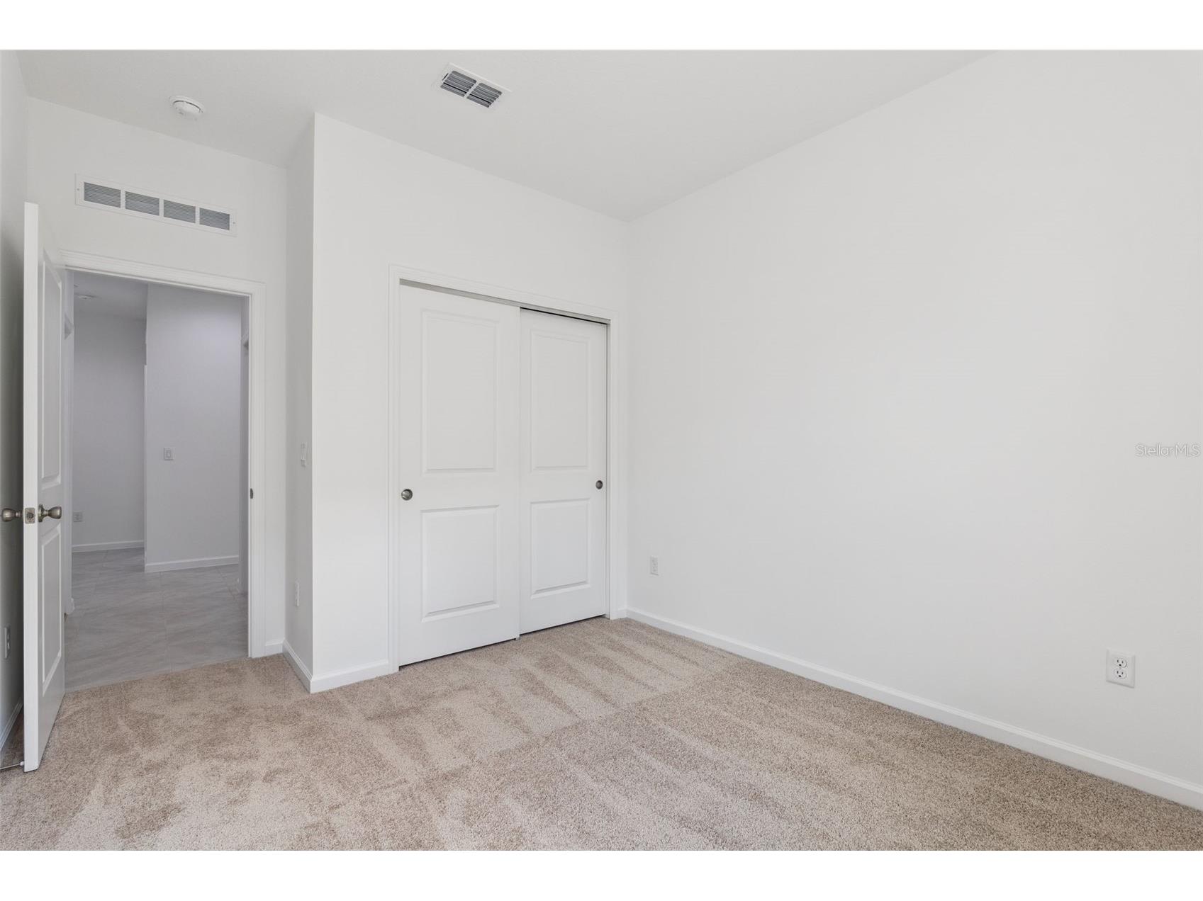 3712 Watercliff Circle Grand Island FL 32735 O6413318 image8