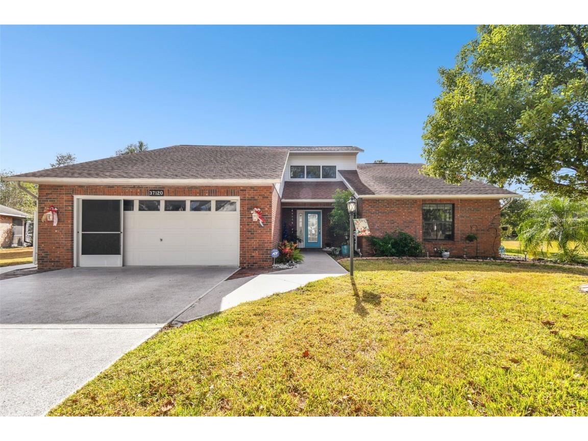 37120 Foxrun Place Zephyrhills FL 33542 TB8328512 image1