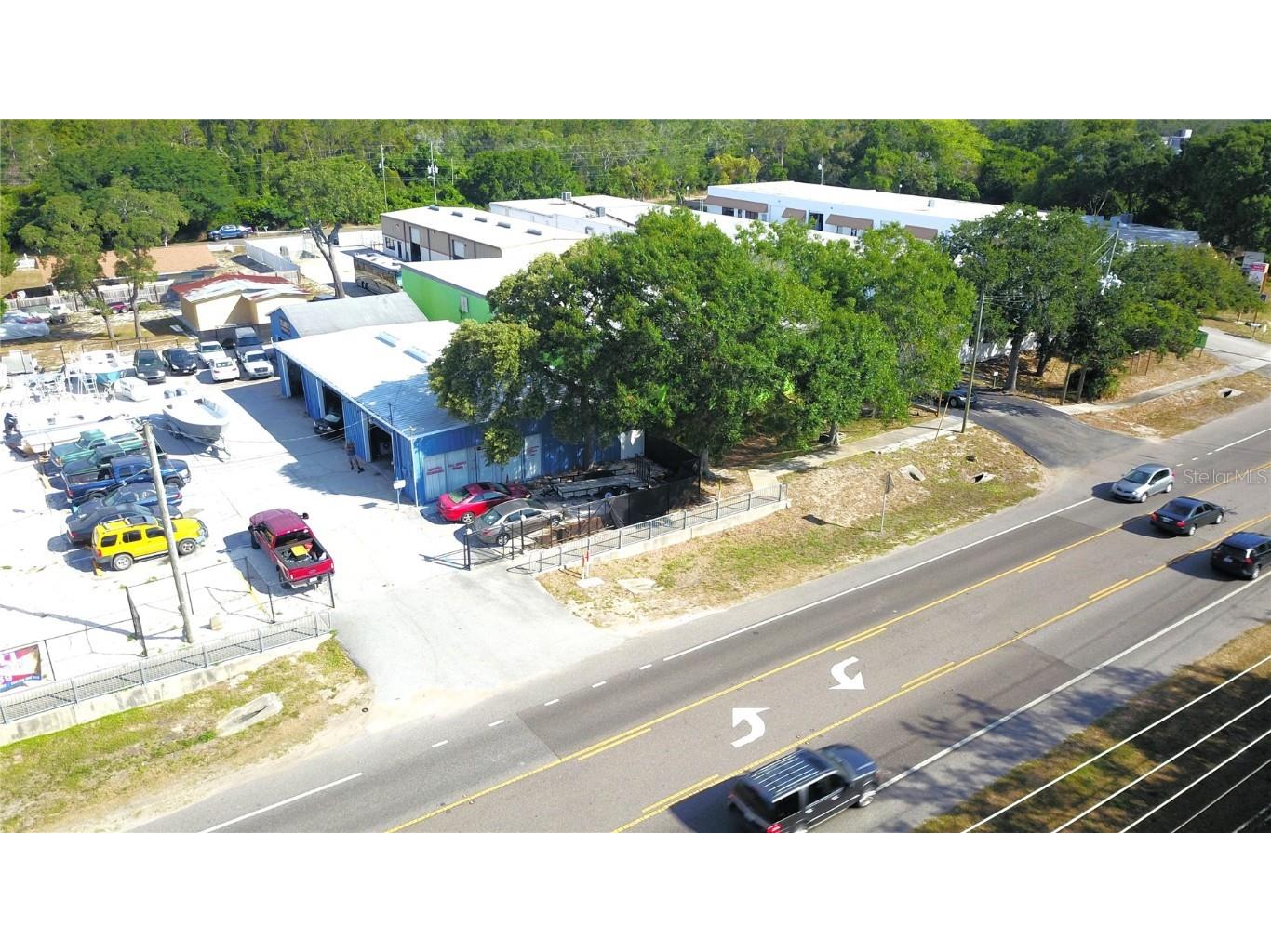 3713 Alt 19 N Palm Harbor FL 34683 W7855513 image1