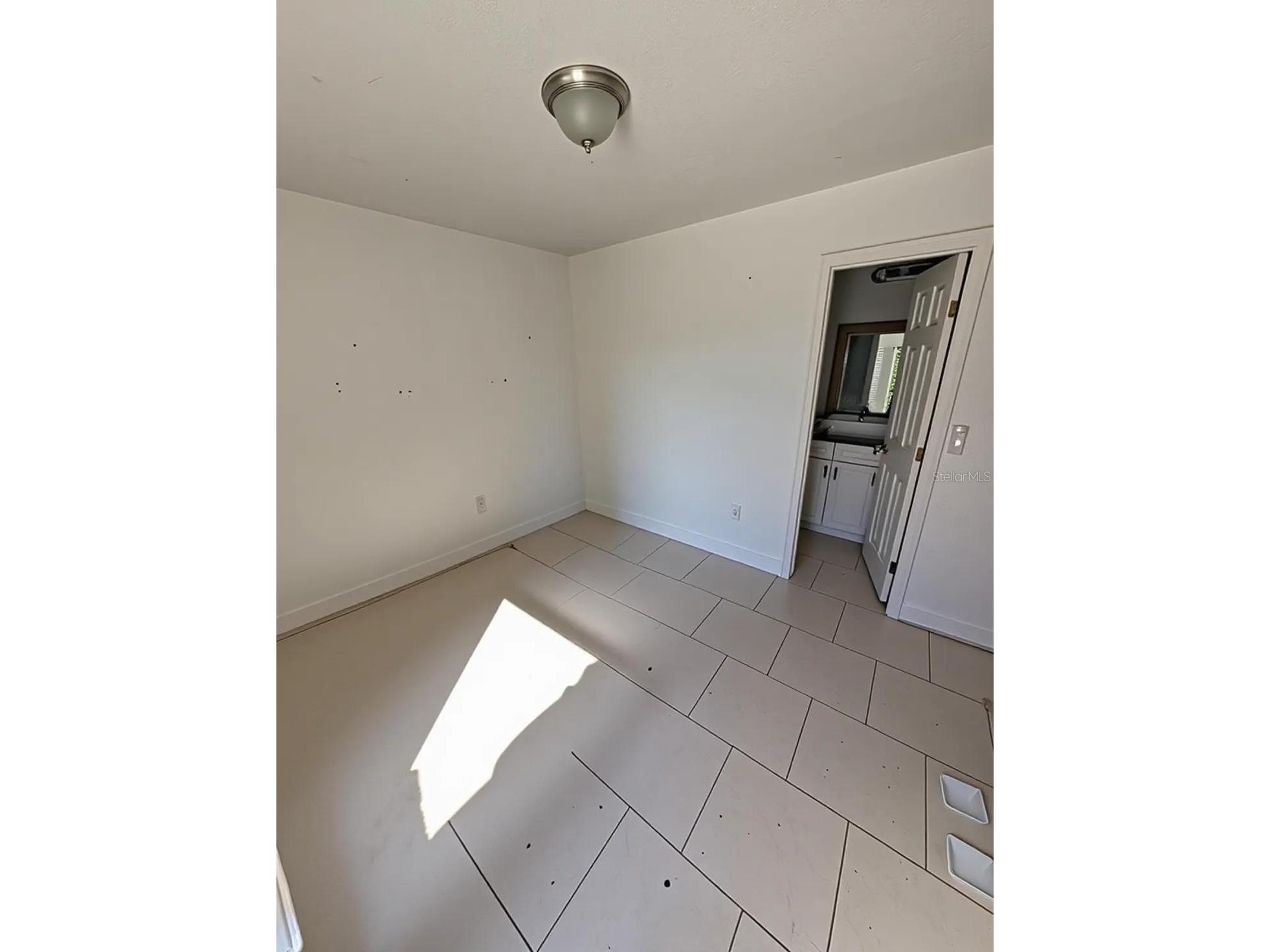 3713 E Clifton Street Tampa FL 33610 TB8486946 image10