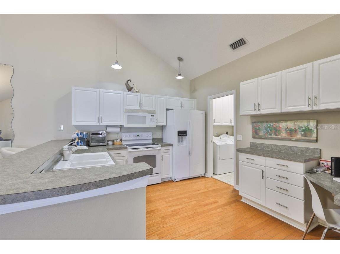 3713 Mollie Lane Ruskin FL 33573 TB8449274 image19